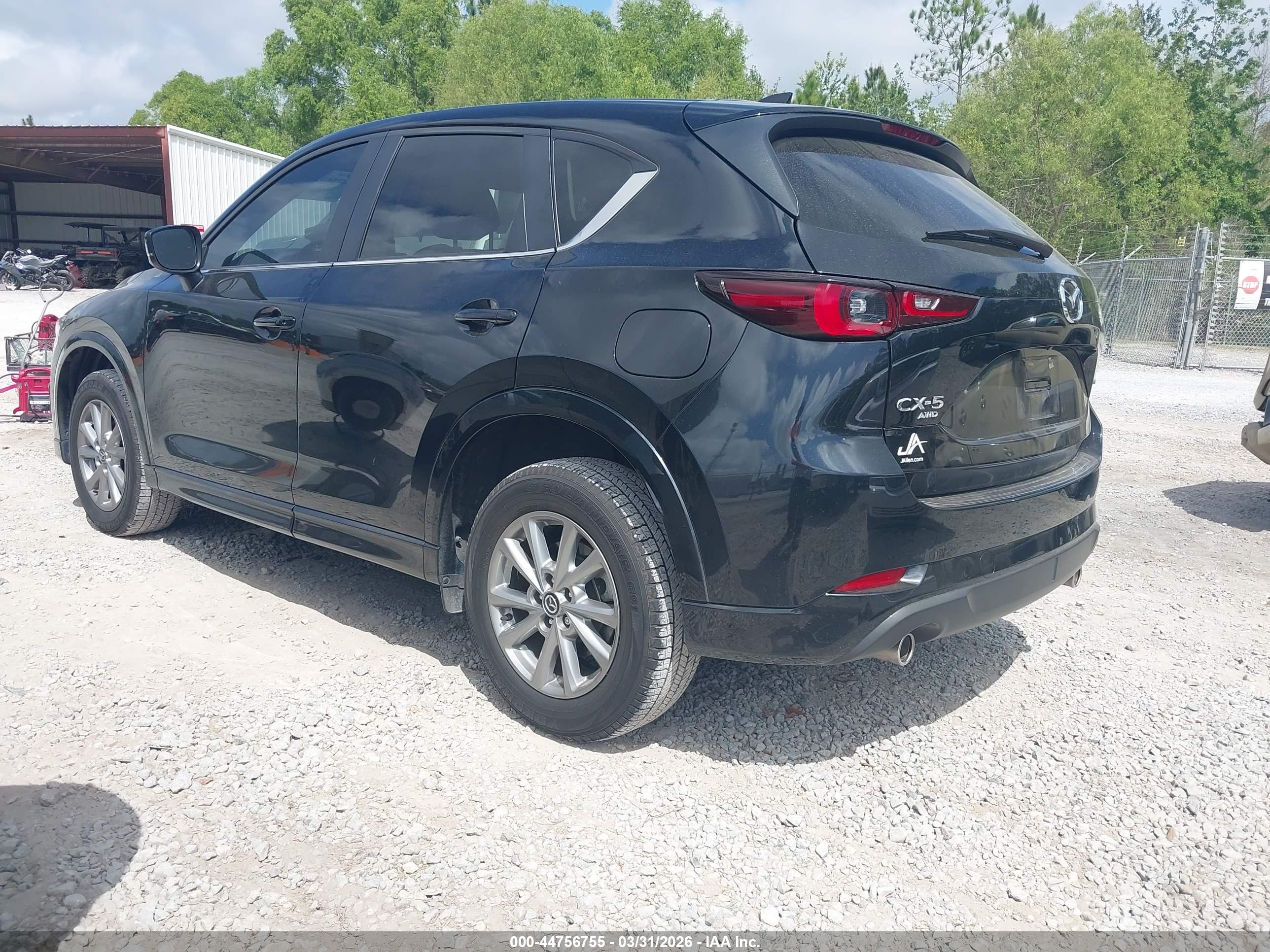 MAZDA CX-5 image 3