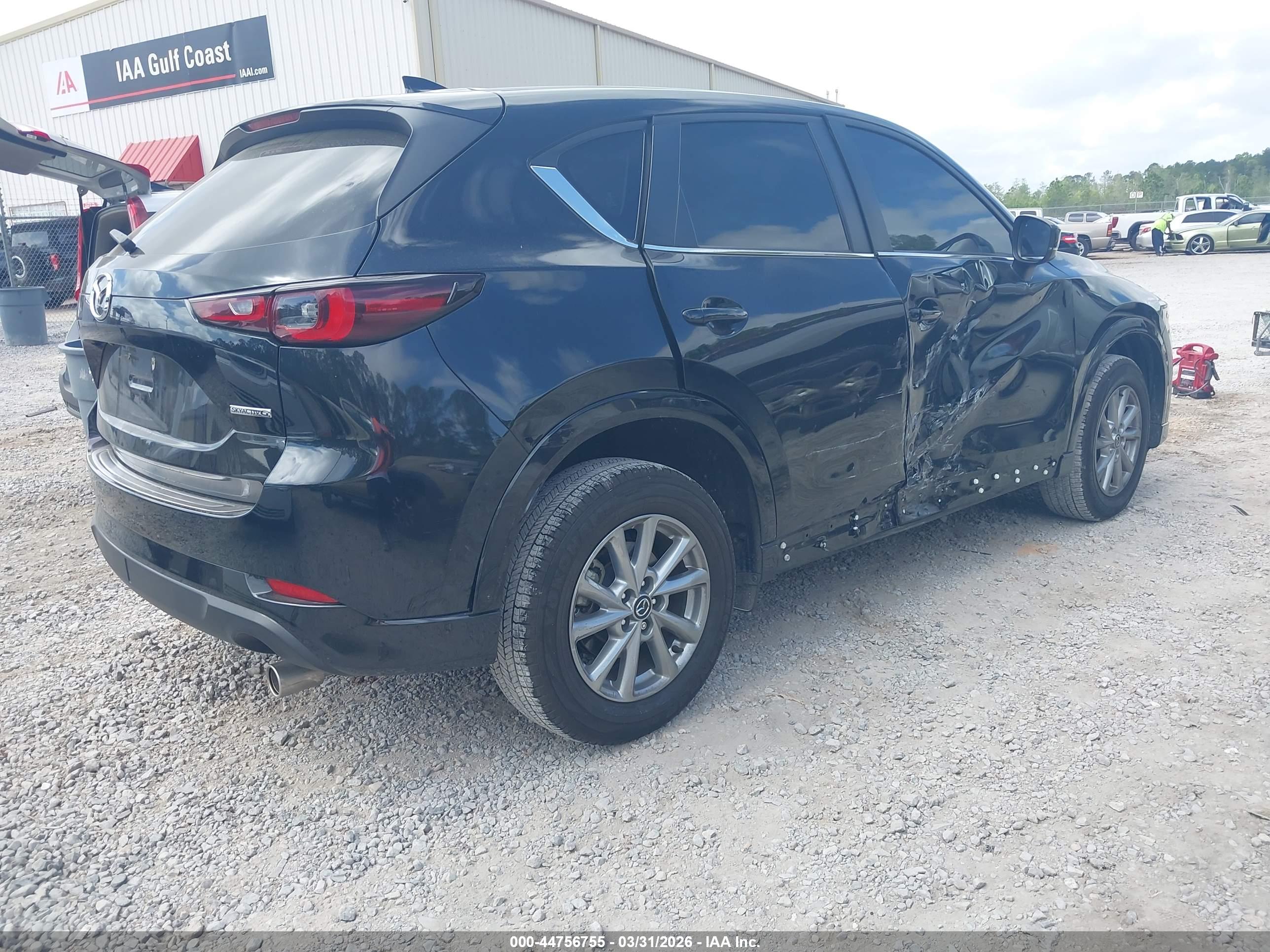 MAZDA CX-5 image 4