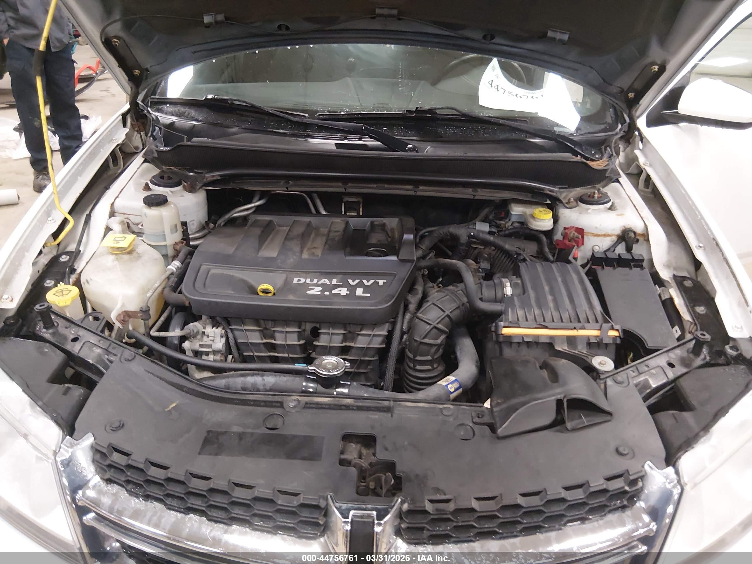 DODGE AVENGER image 10