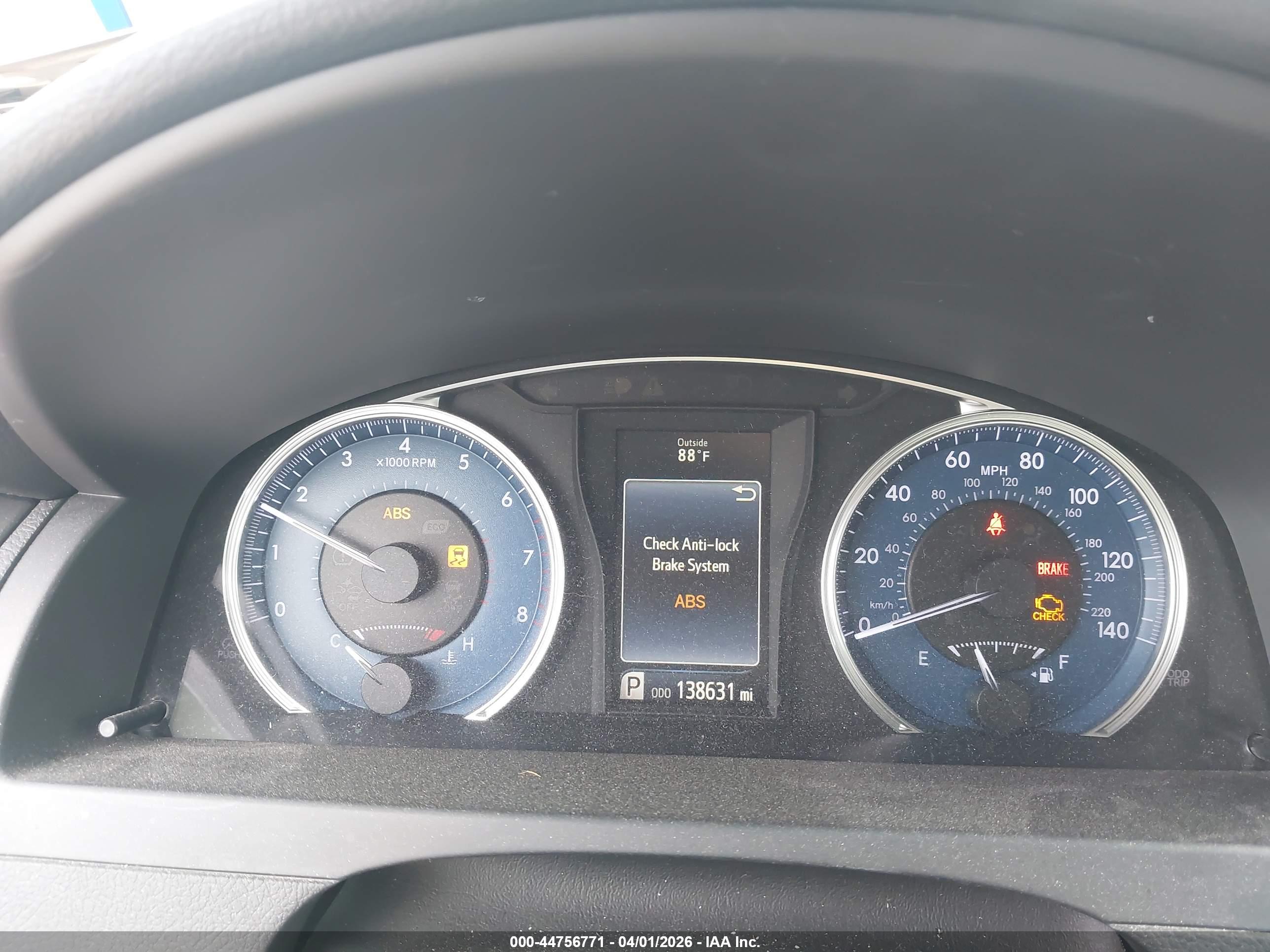 TOYOTA CAMRY image 7