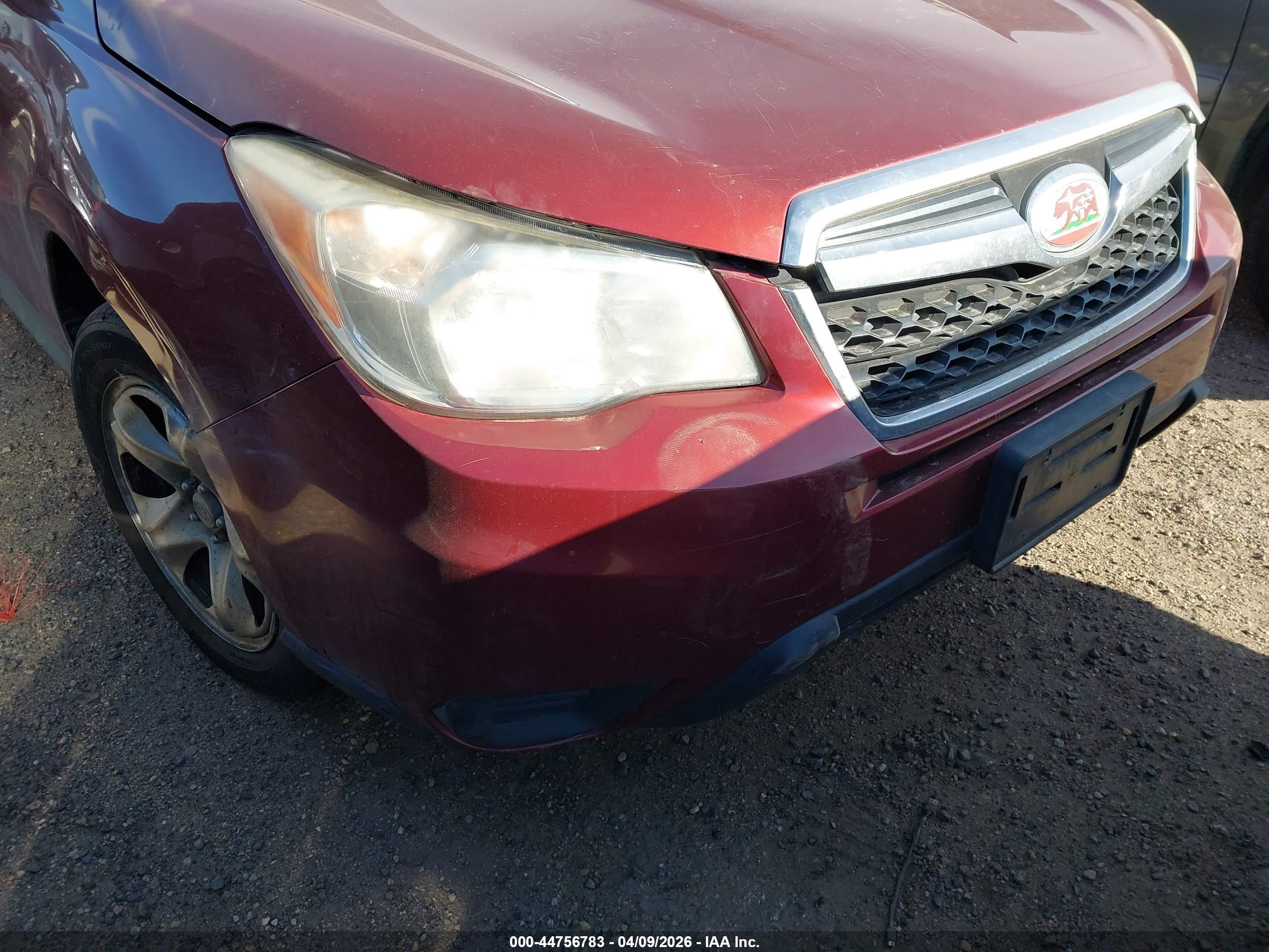 SUBARU FORESTER image 6