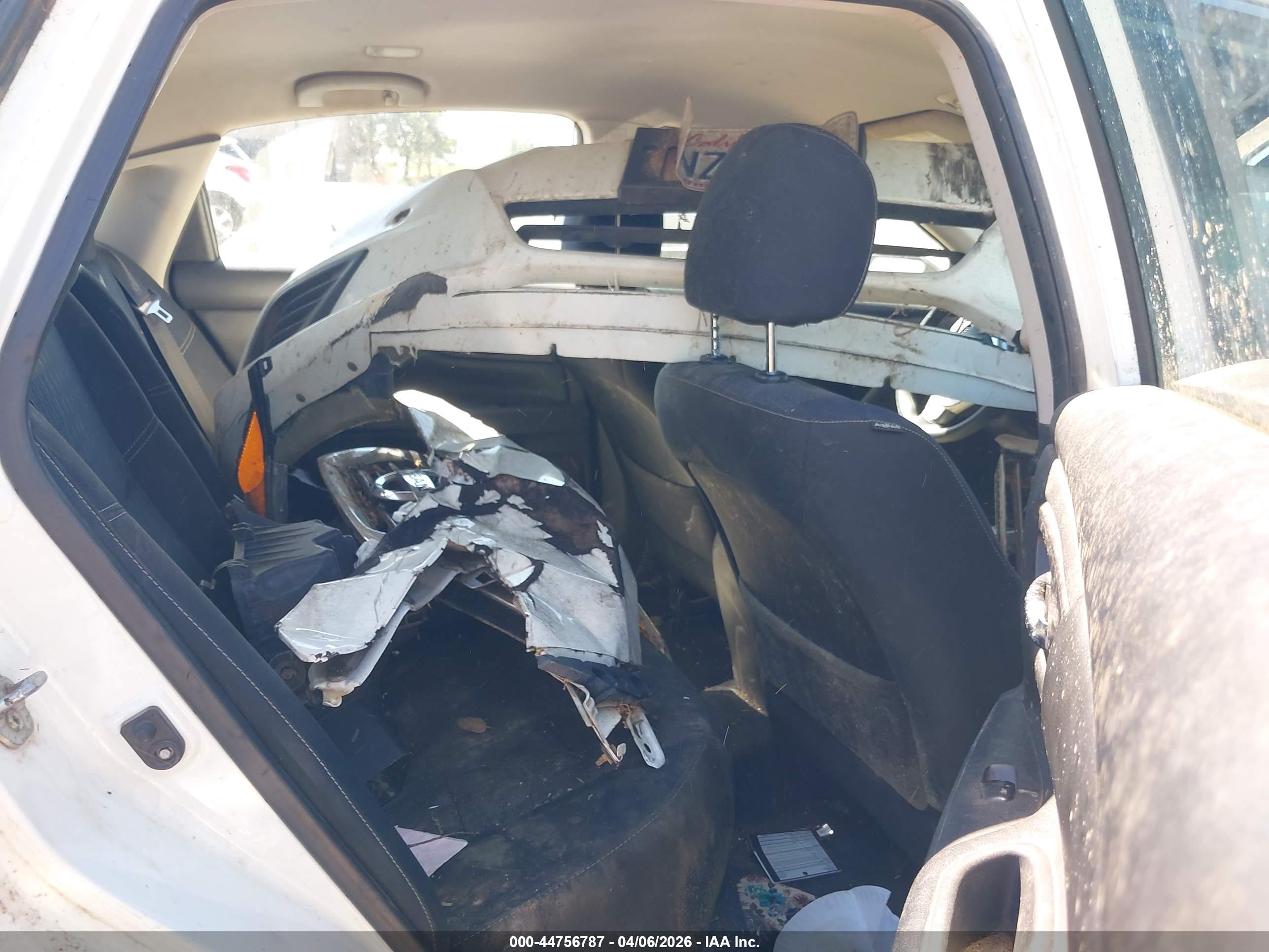NISSAN ALTIMA image 8