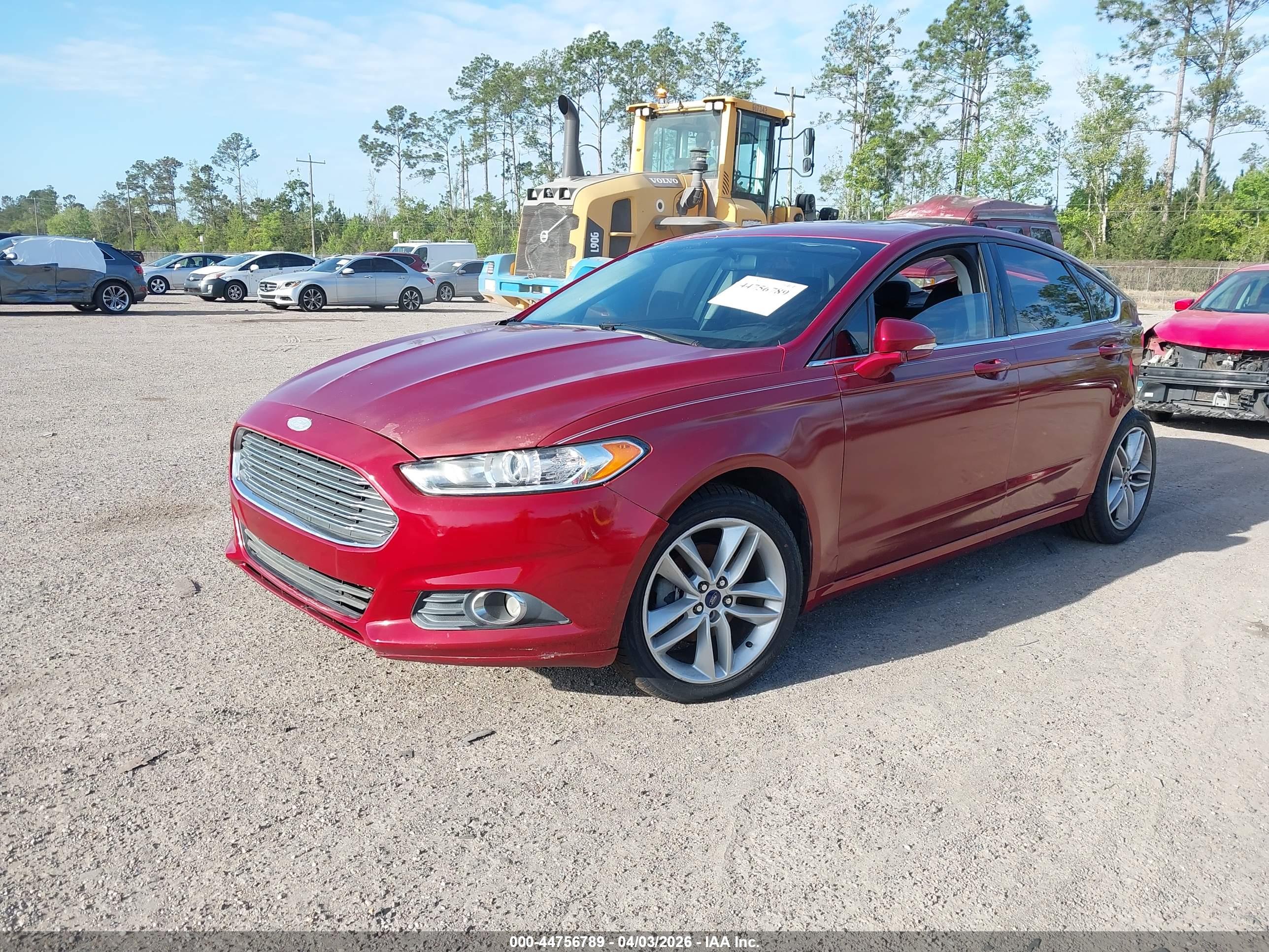 FORD FUSION image 2