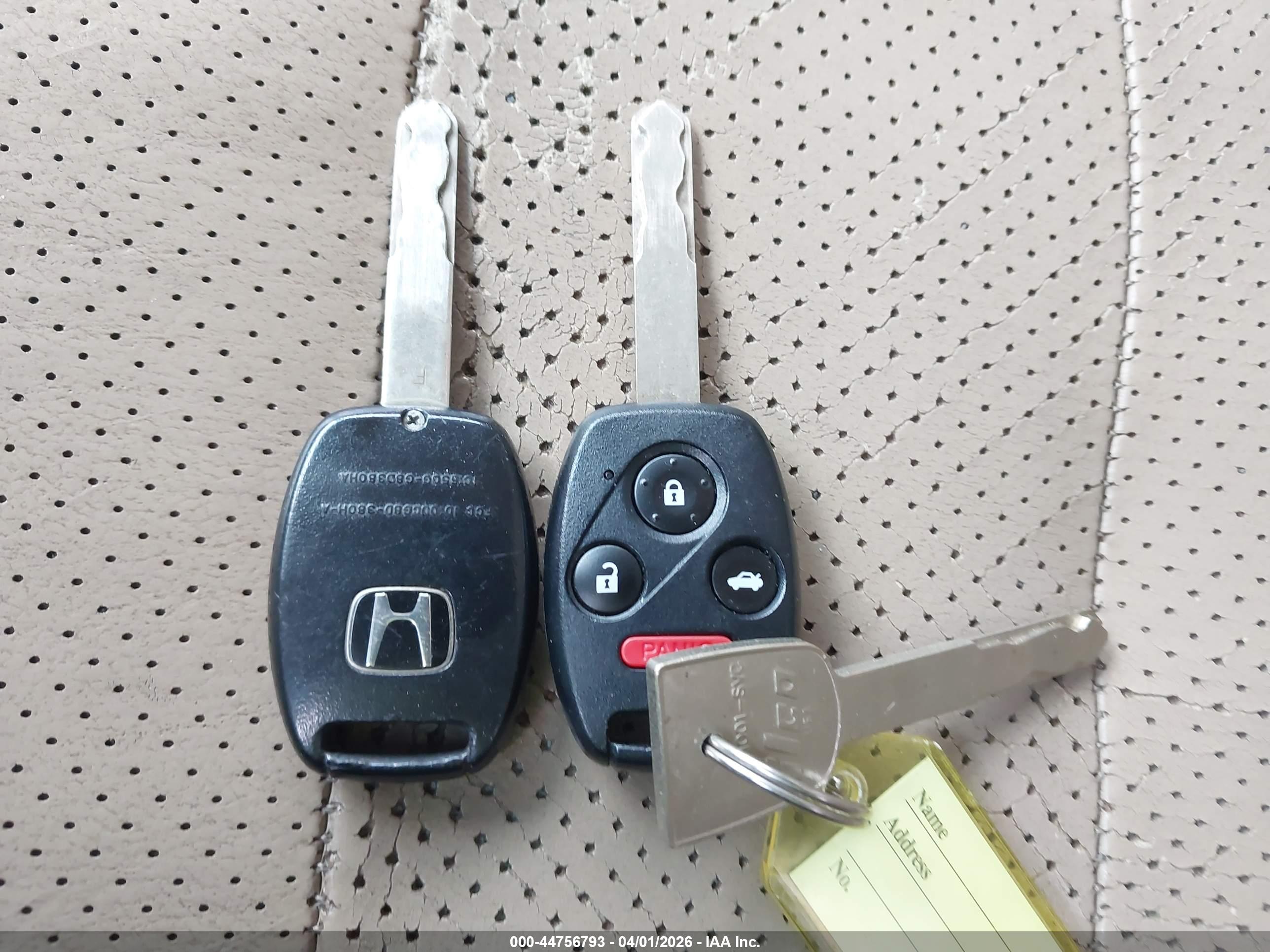HONDA CR-V image 11