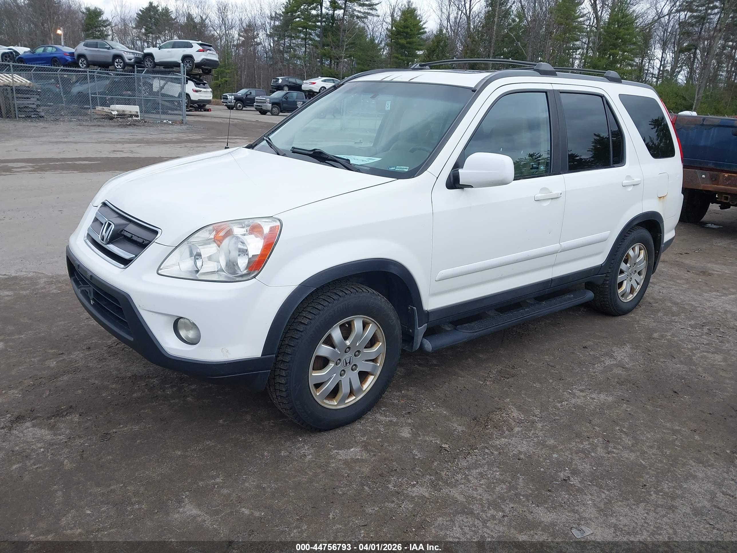 HONDA CR-V image 2
