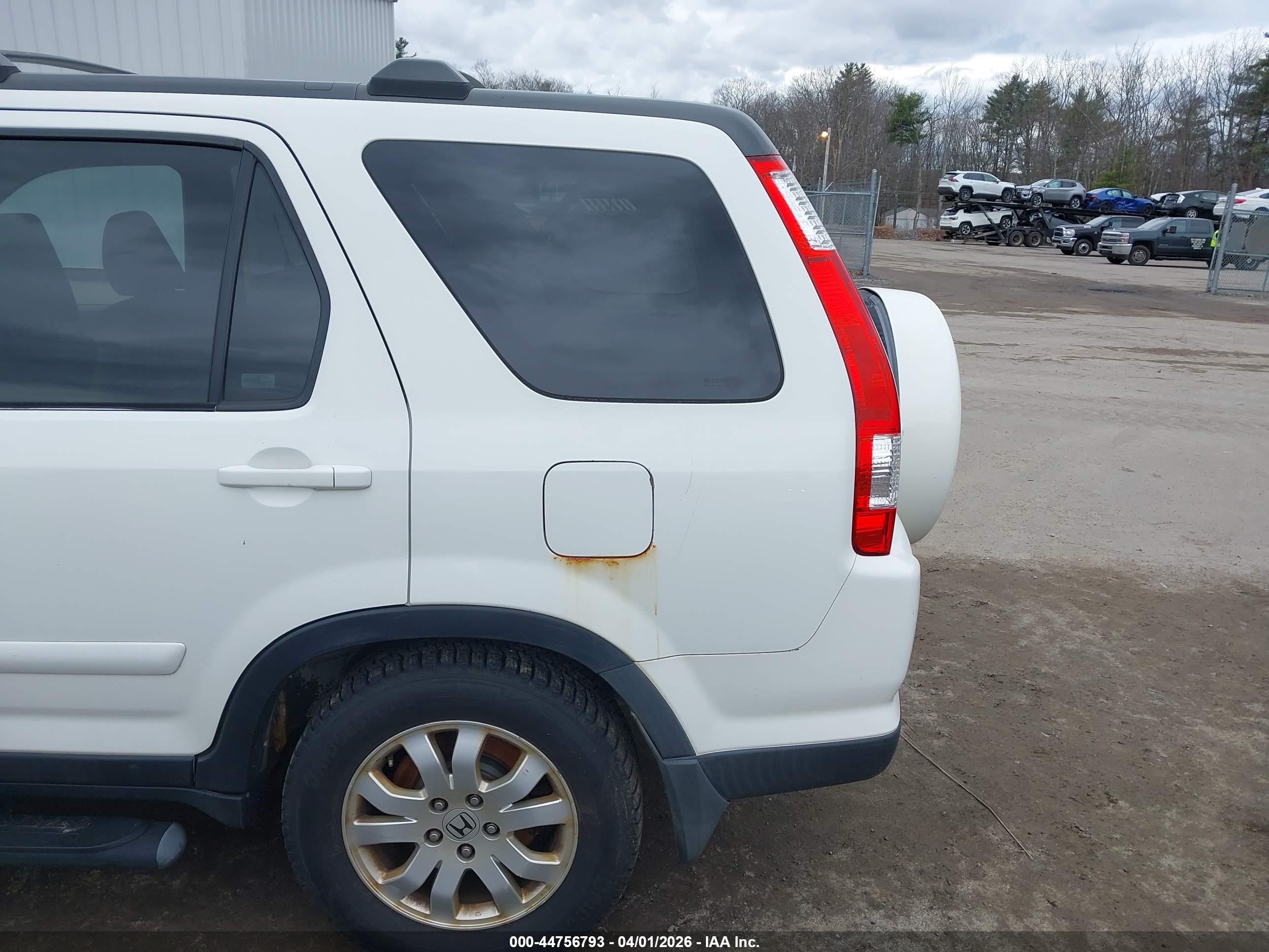 HONDA CR-V image 6