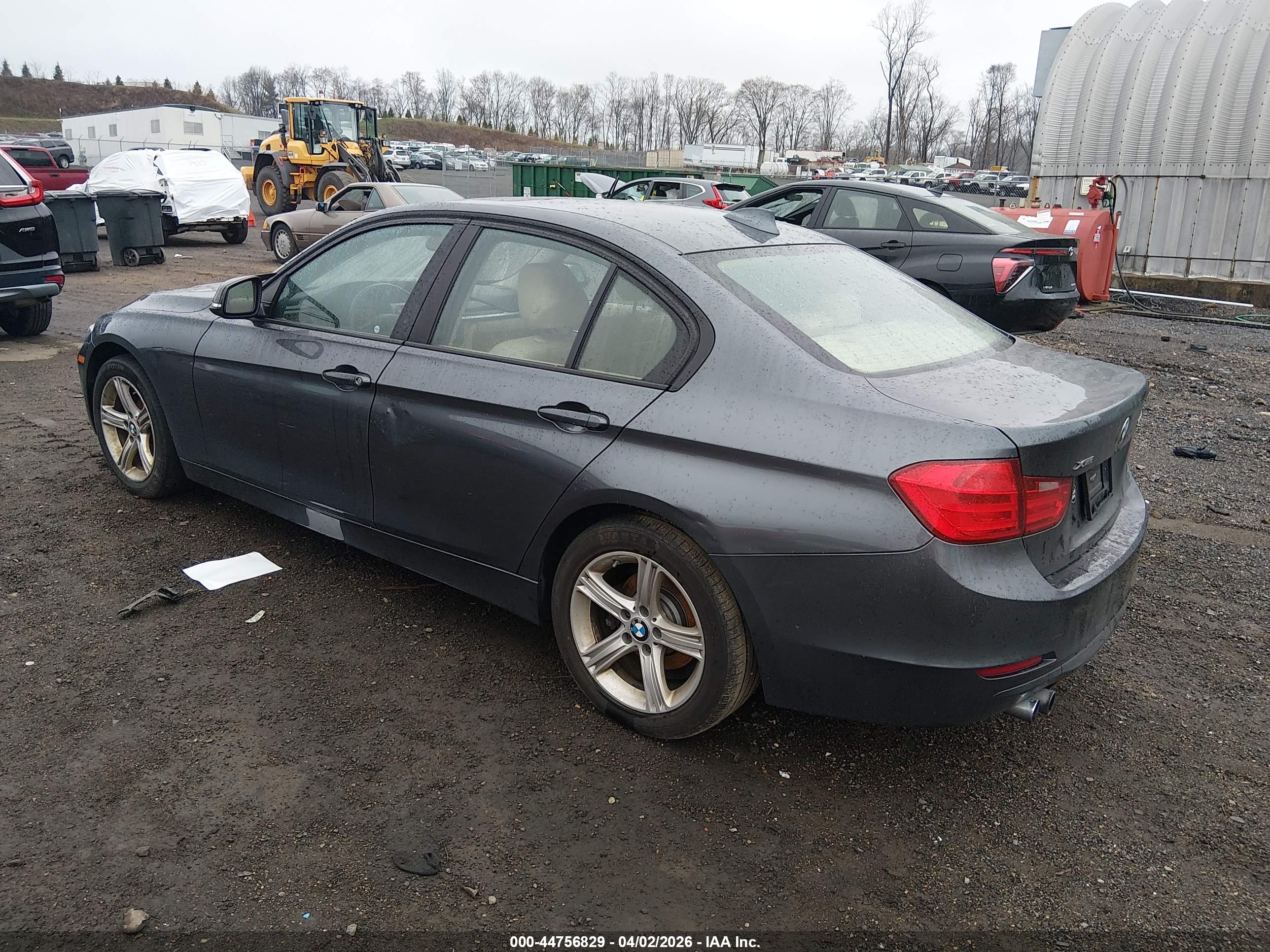 BMW 328I image 3