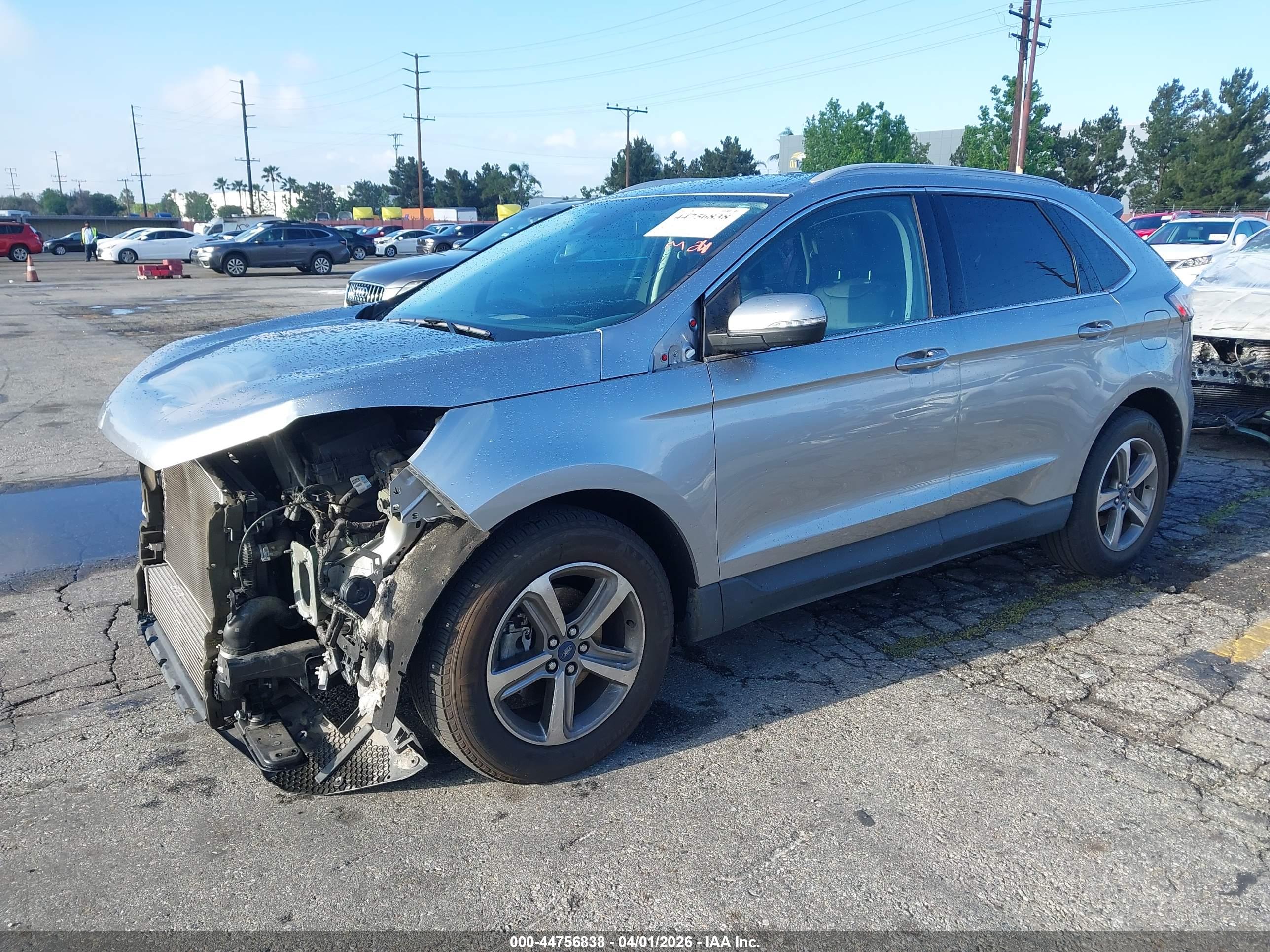 FORD EDGE image 2