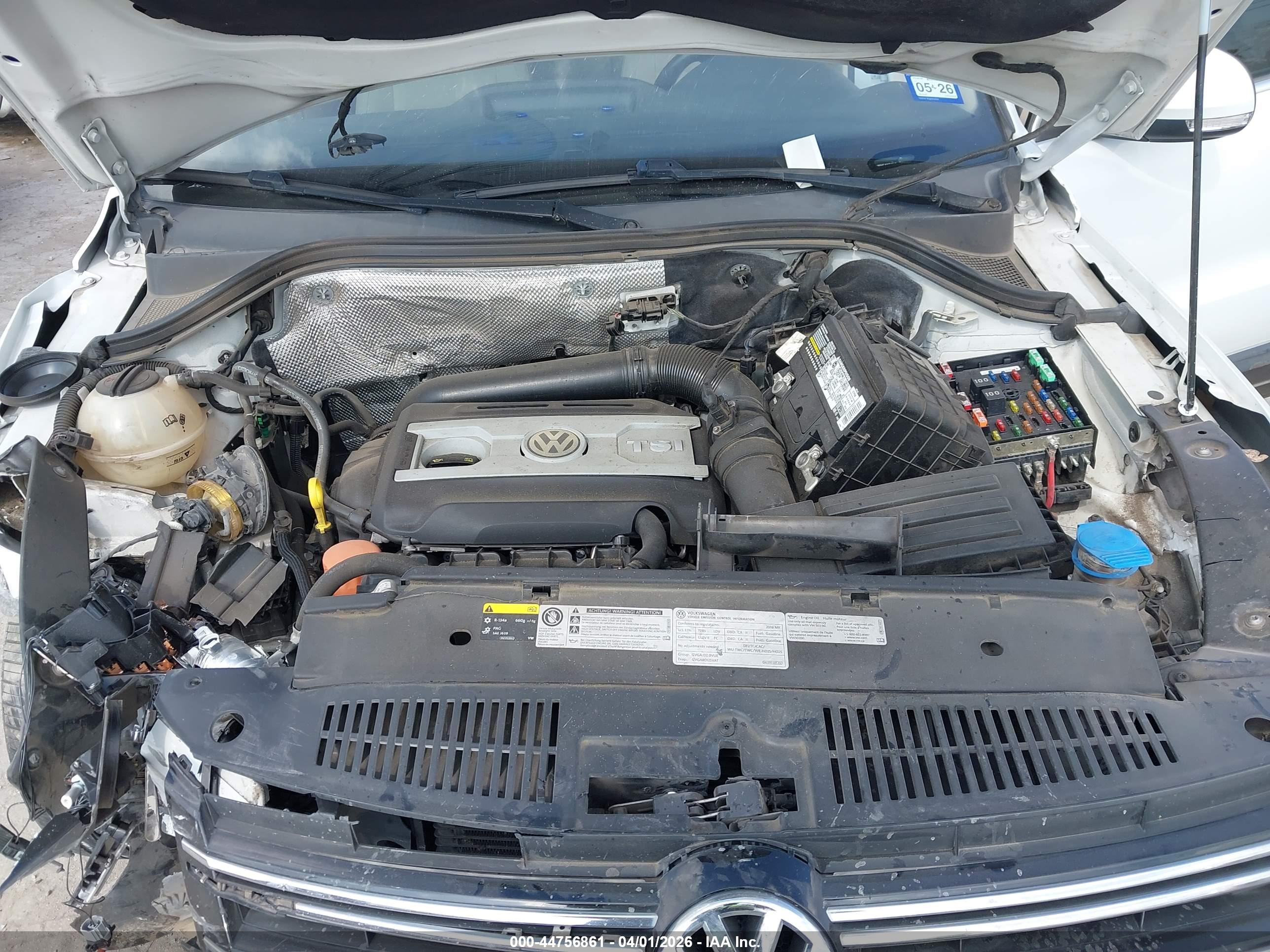VOLKSWAGEN TIGUAN image 10