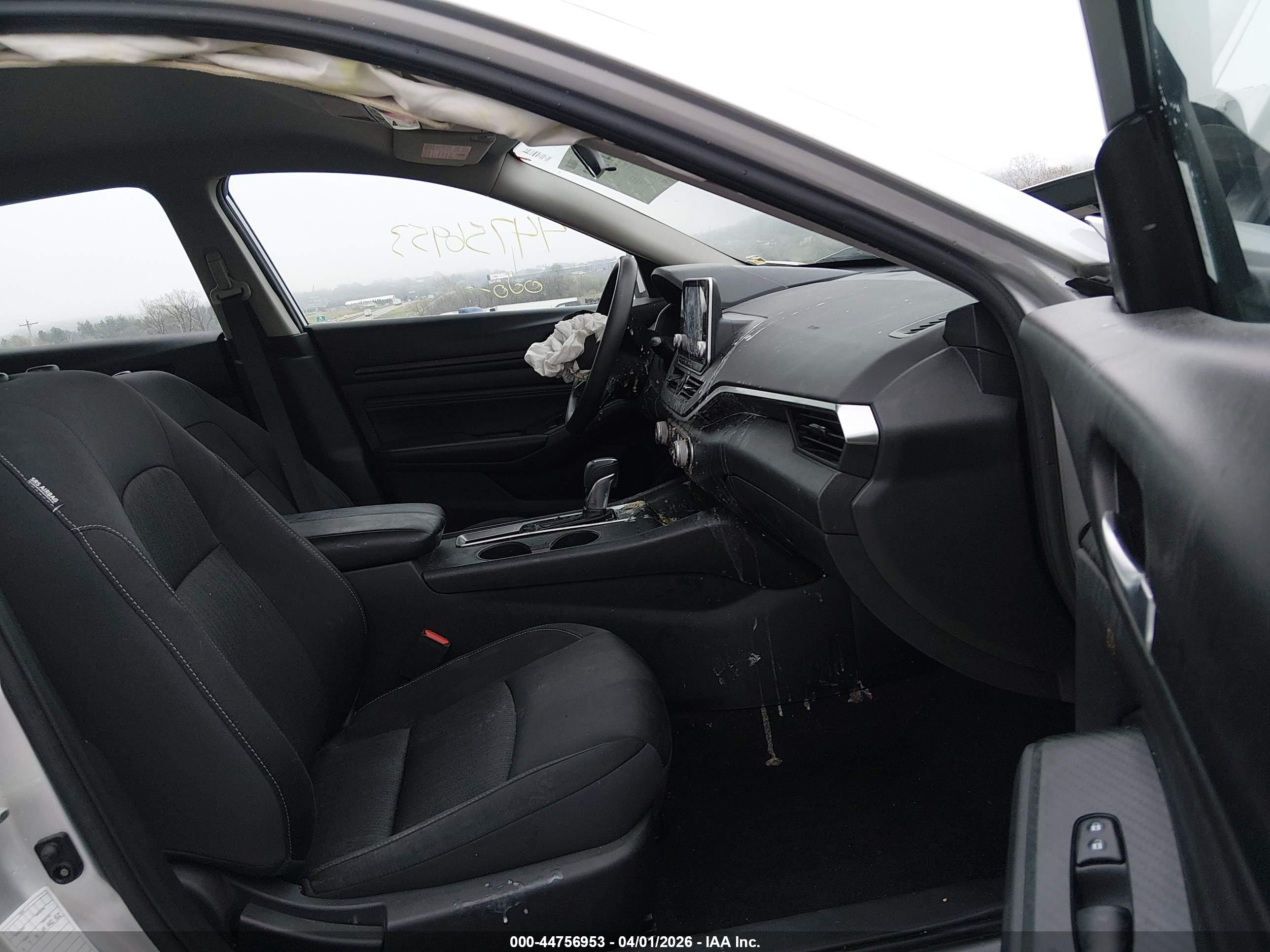 NISSAN ALTIMA image 5