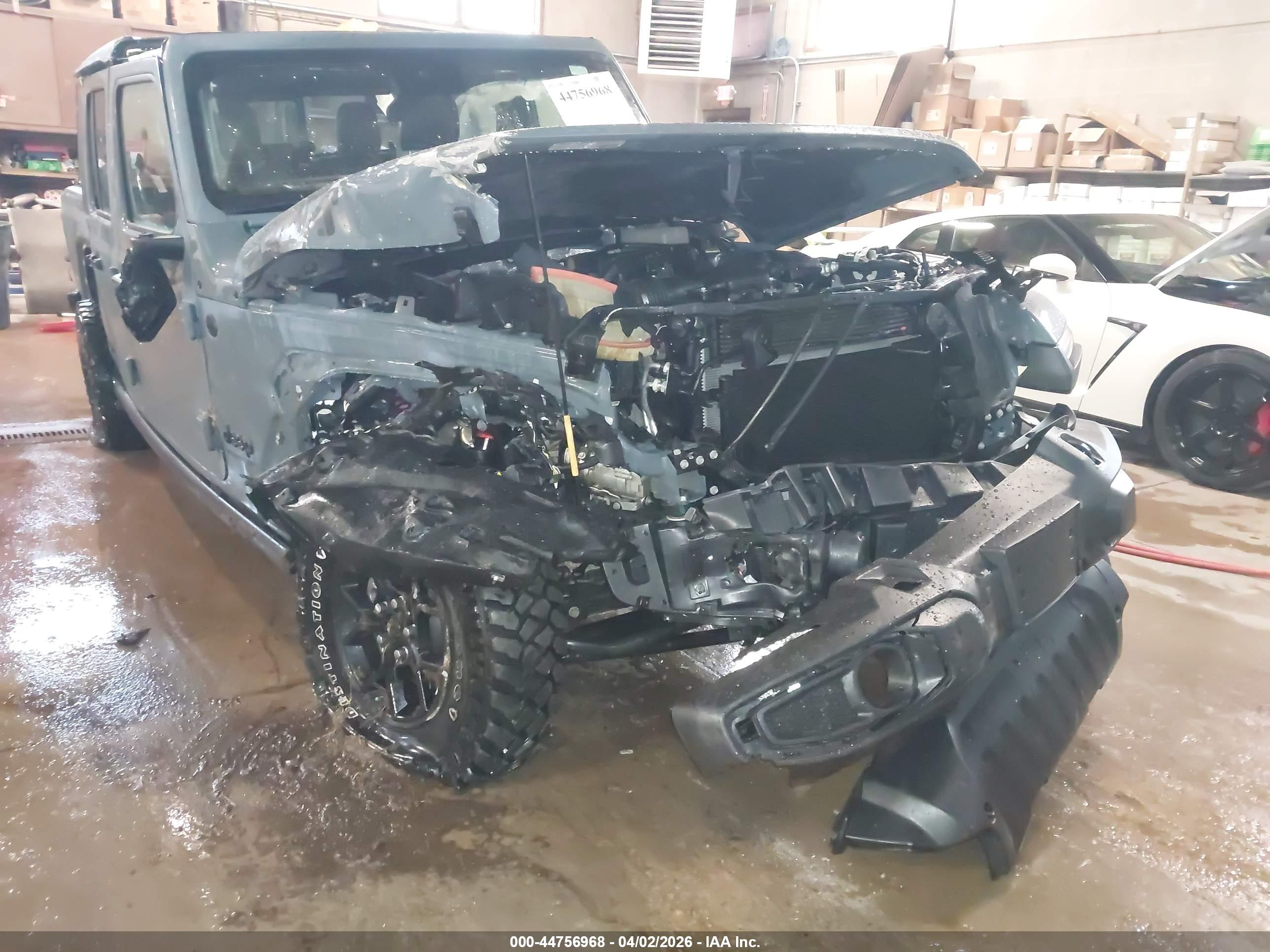 JEEP GLADIATOR image 6