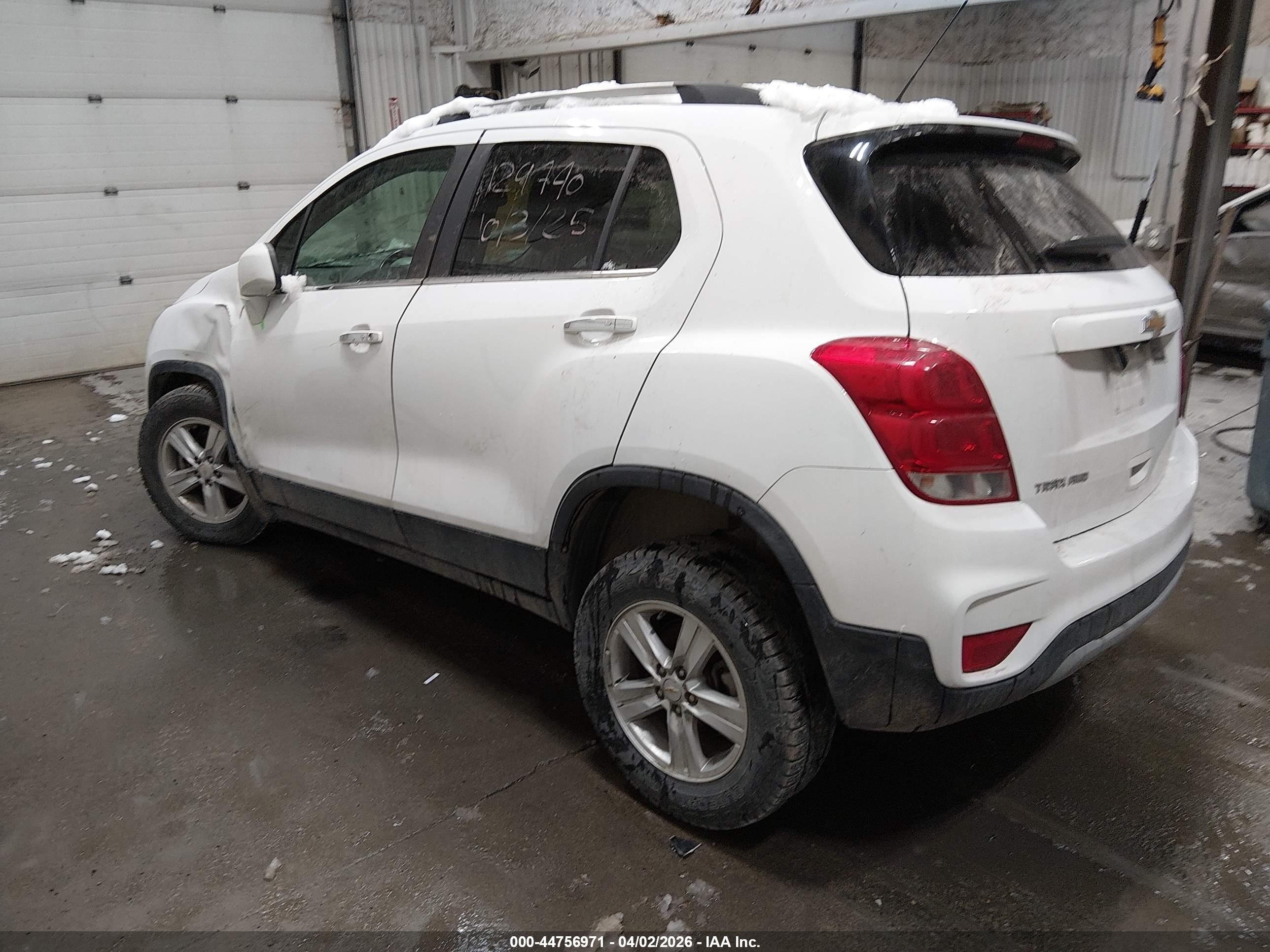 CHEVROLET TRAX image 3