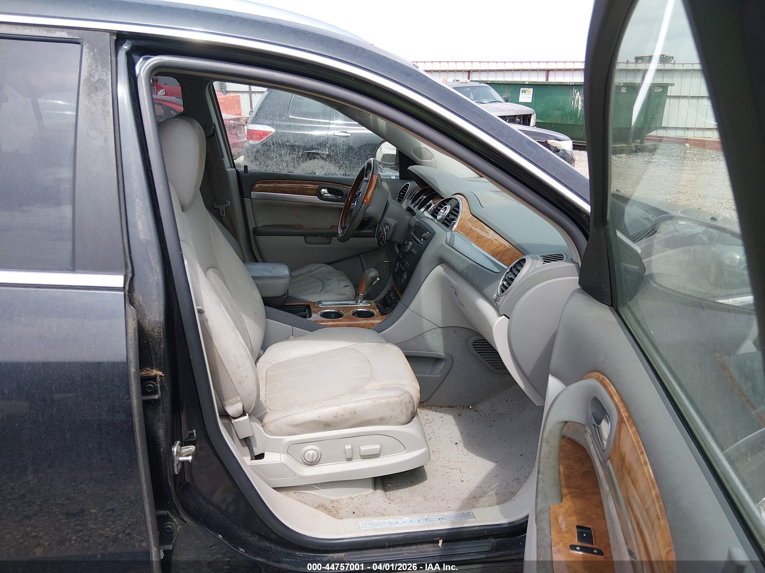 BUICK ENCLAVE image 5