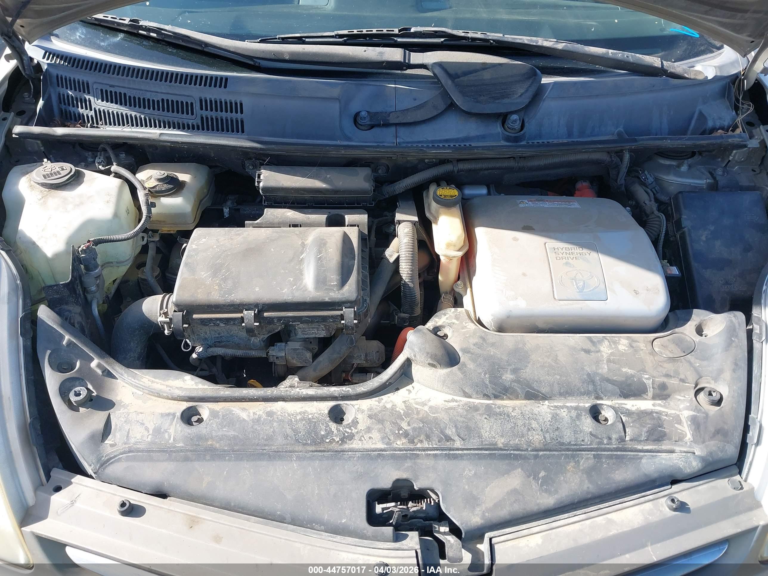 TOYOTA PRIUS image 10
