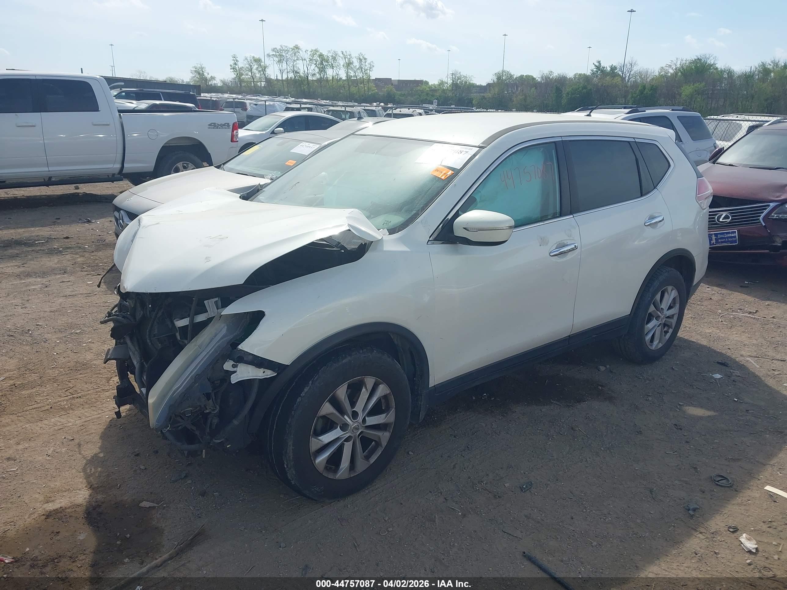 NISSAN ROGUE image 2