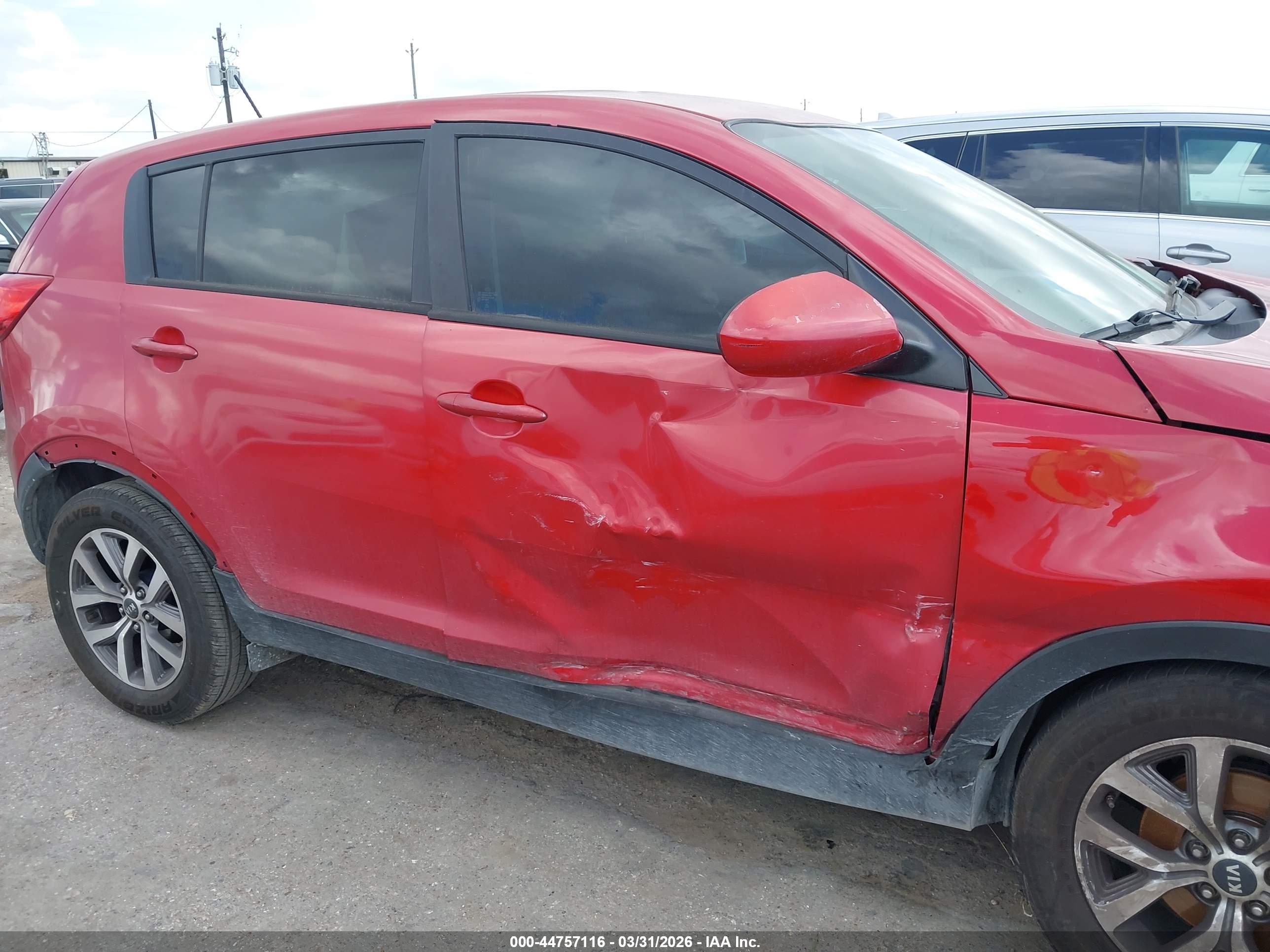 KIA SPORTAGE image 6