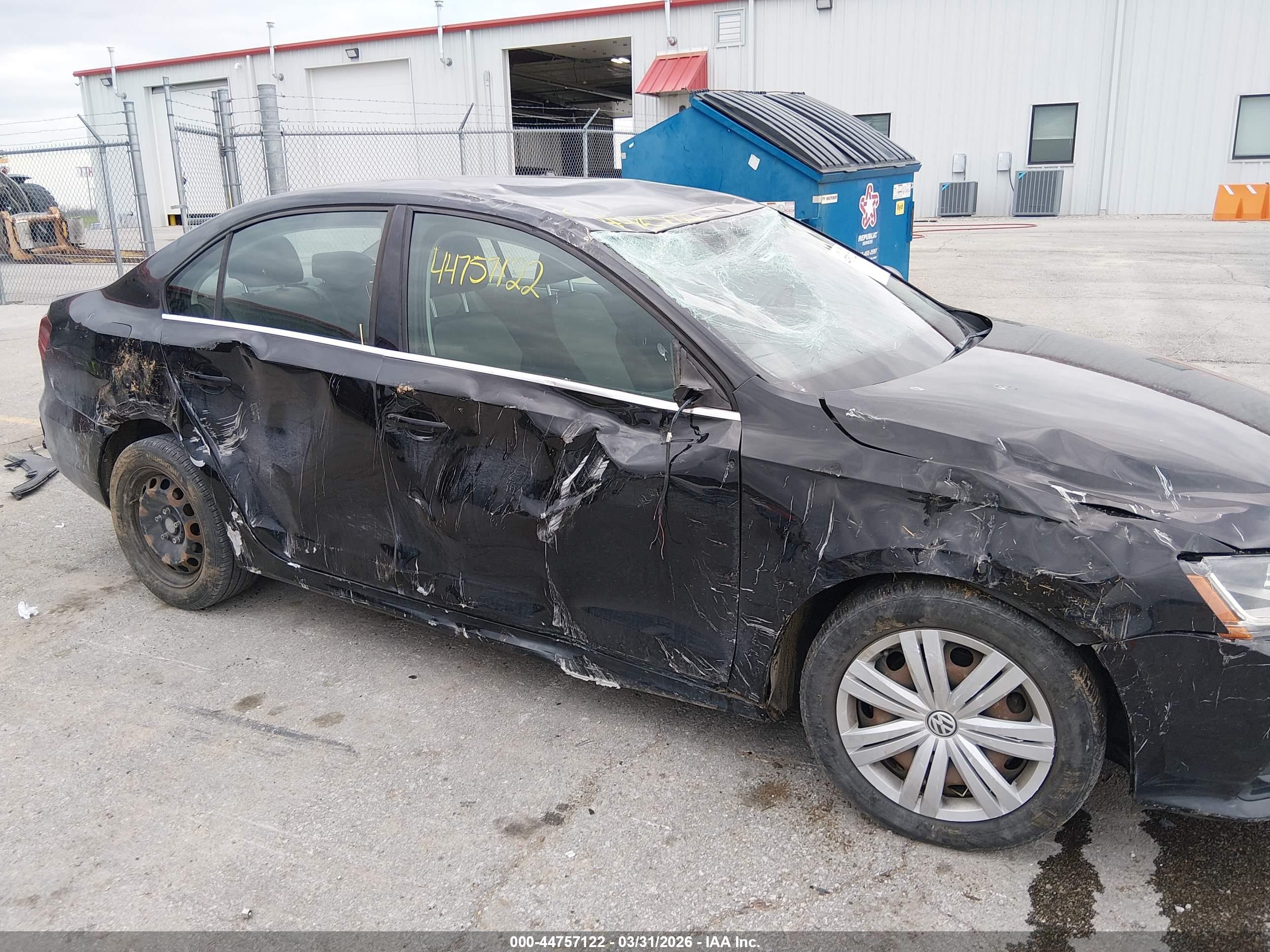 VOLKSWAGEN JETTA image 6