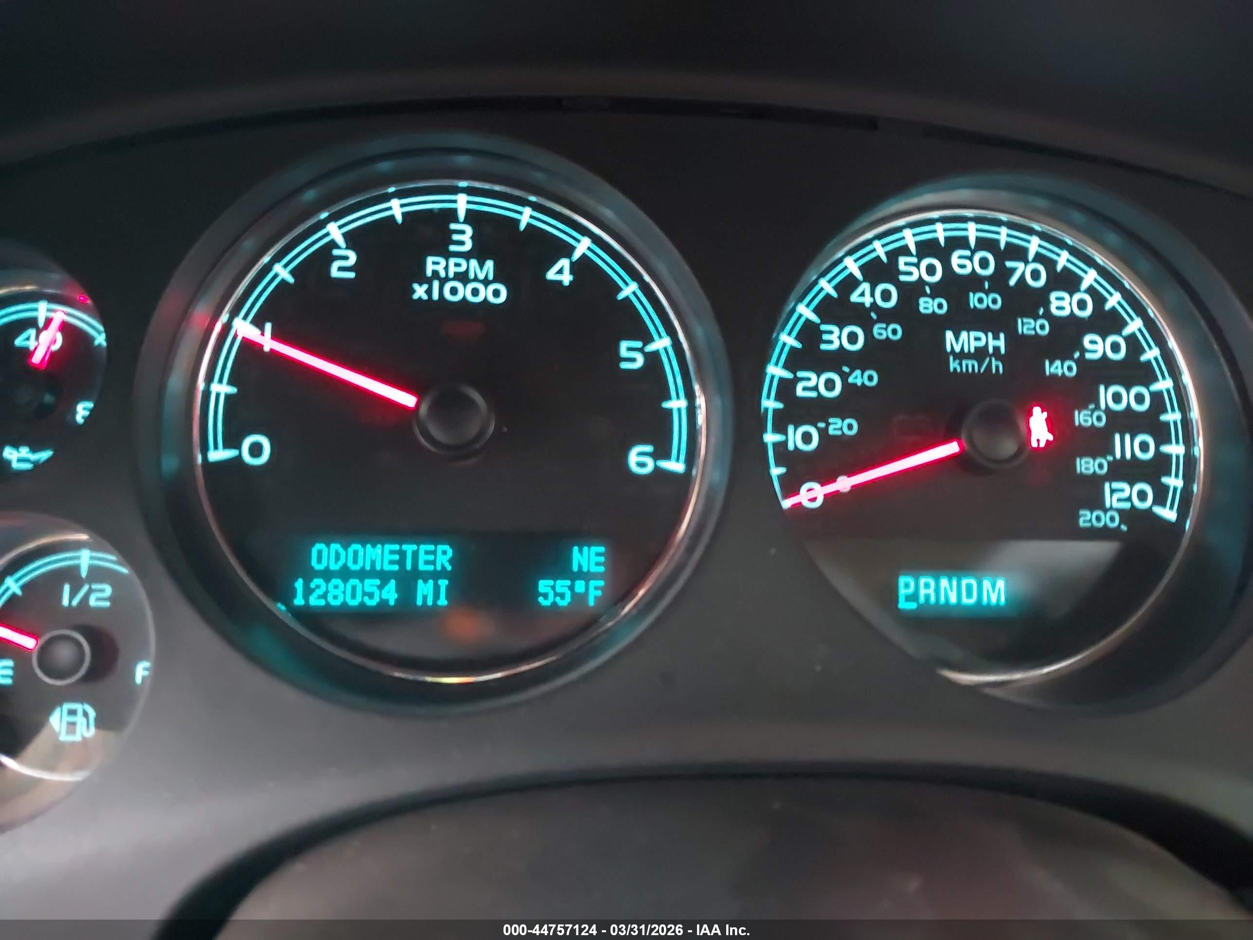 GMC YUKON image 7