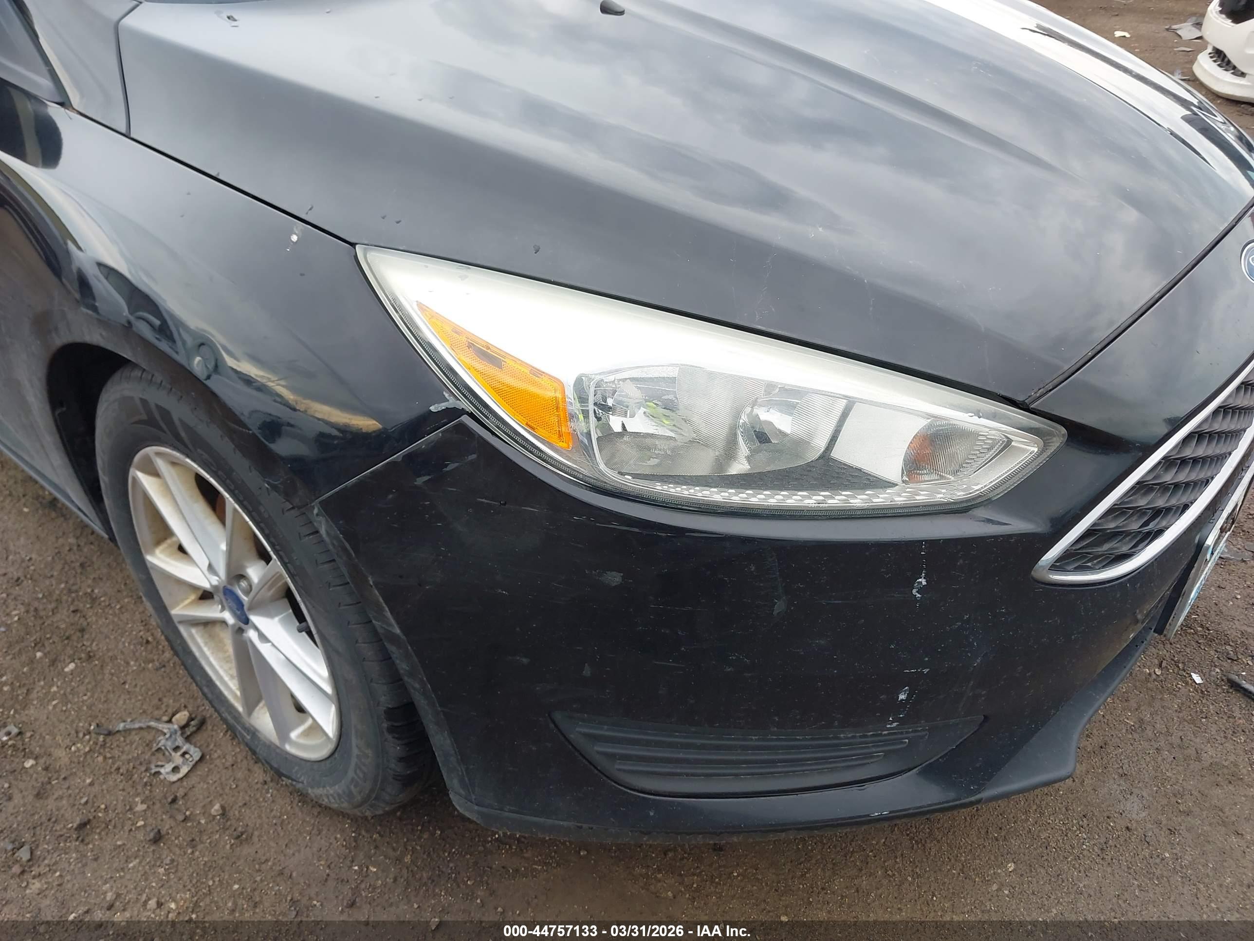 FORD FOCUS image 6