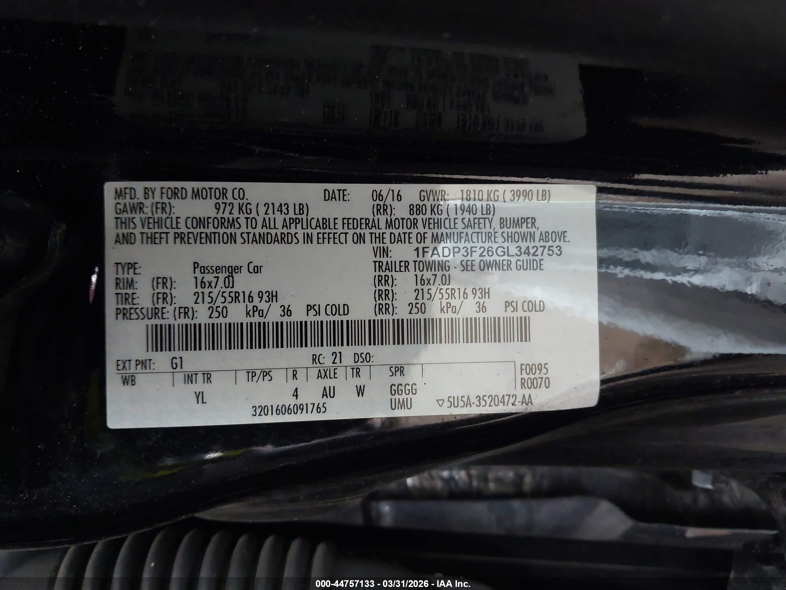 FORD FOCUS image 9