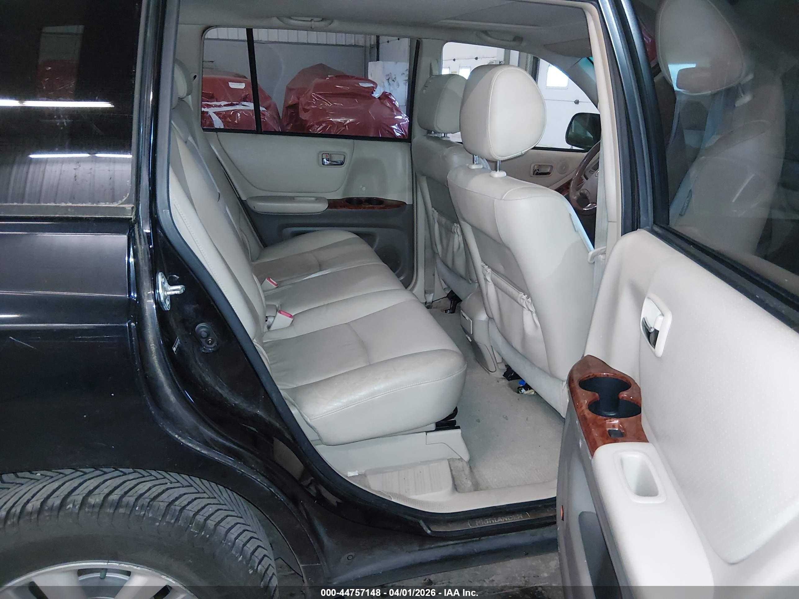 TOYOTA HIGHLANDER image 8