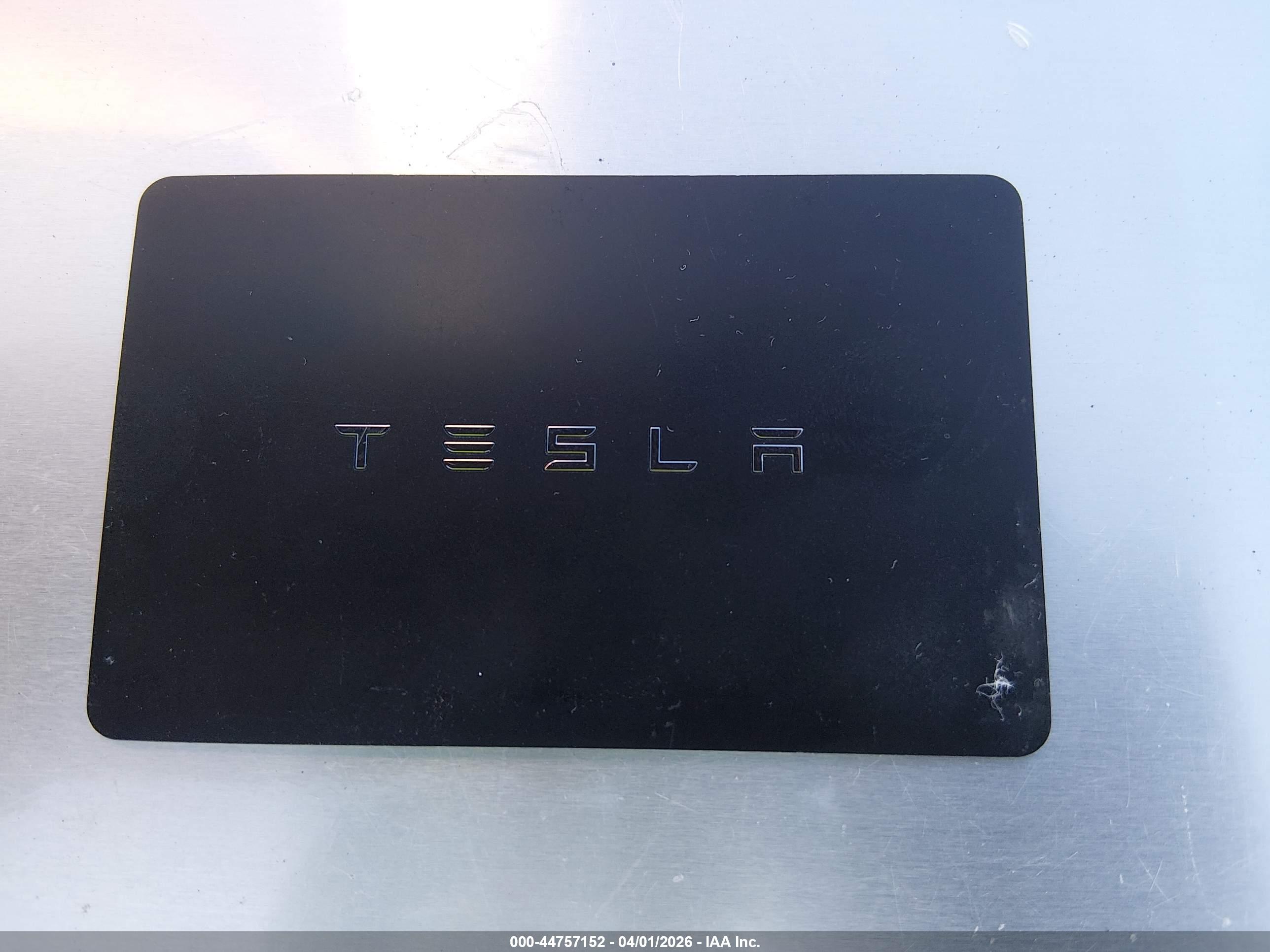 TESLA MODEL image 11