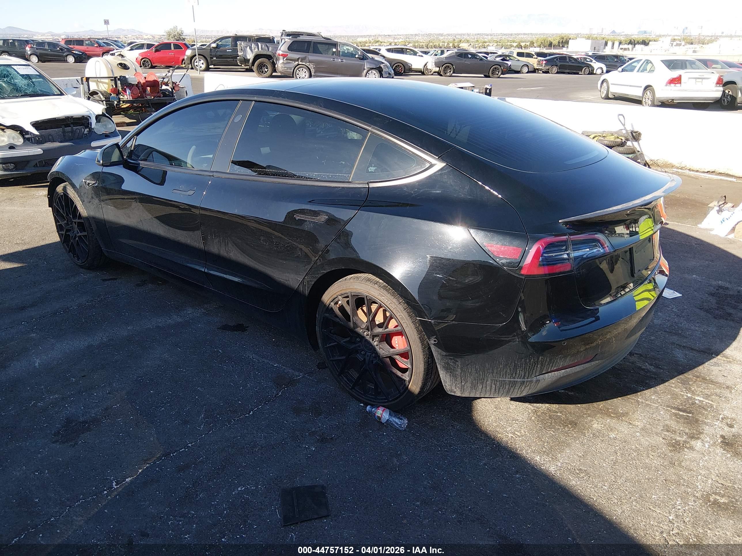 TESLA MODEL image 3