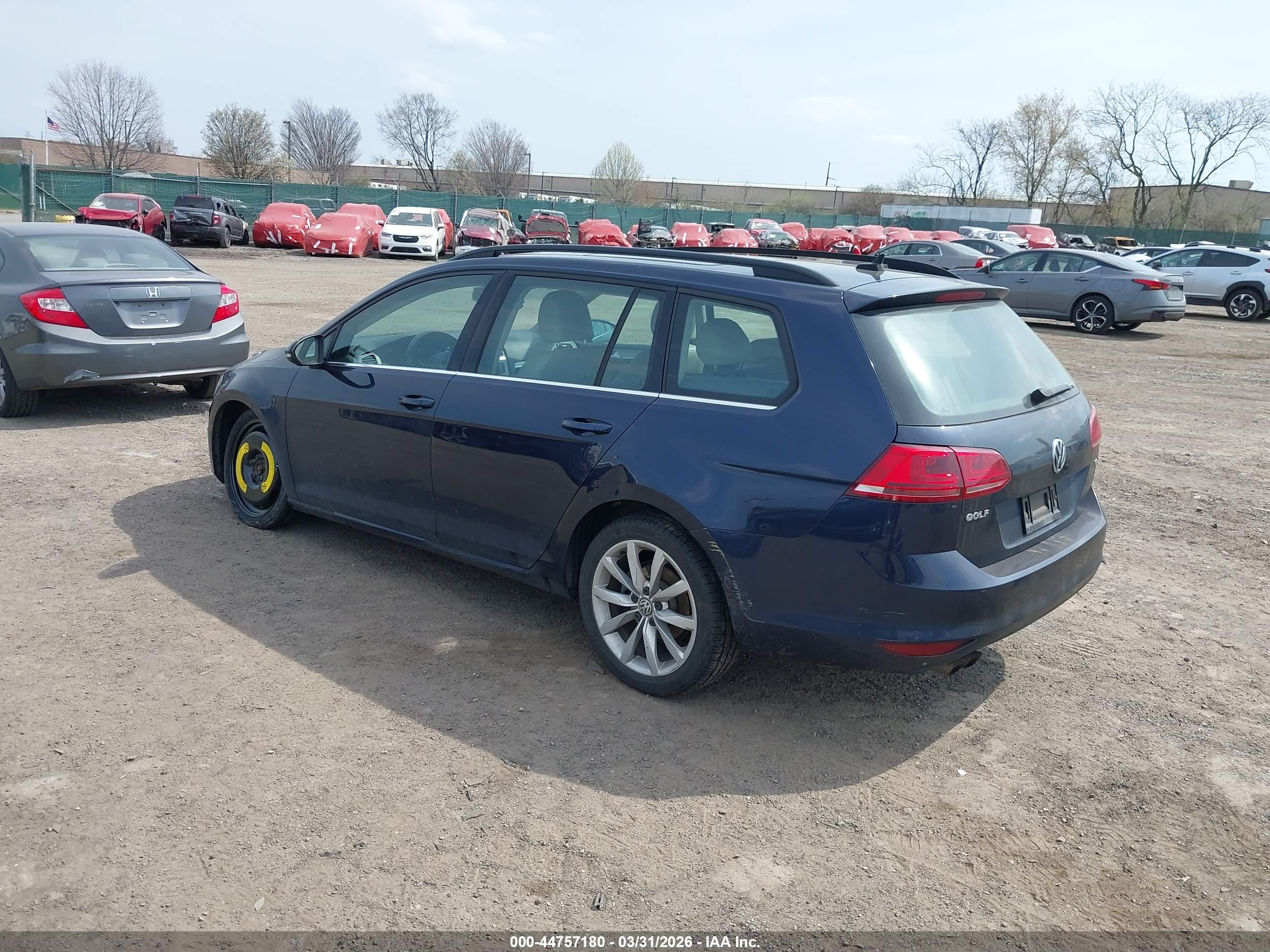 VOLKSWAGEN GOLF image 3