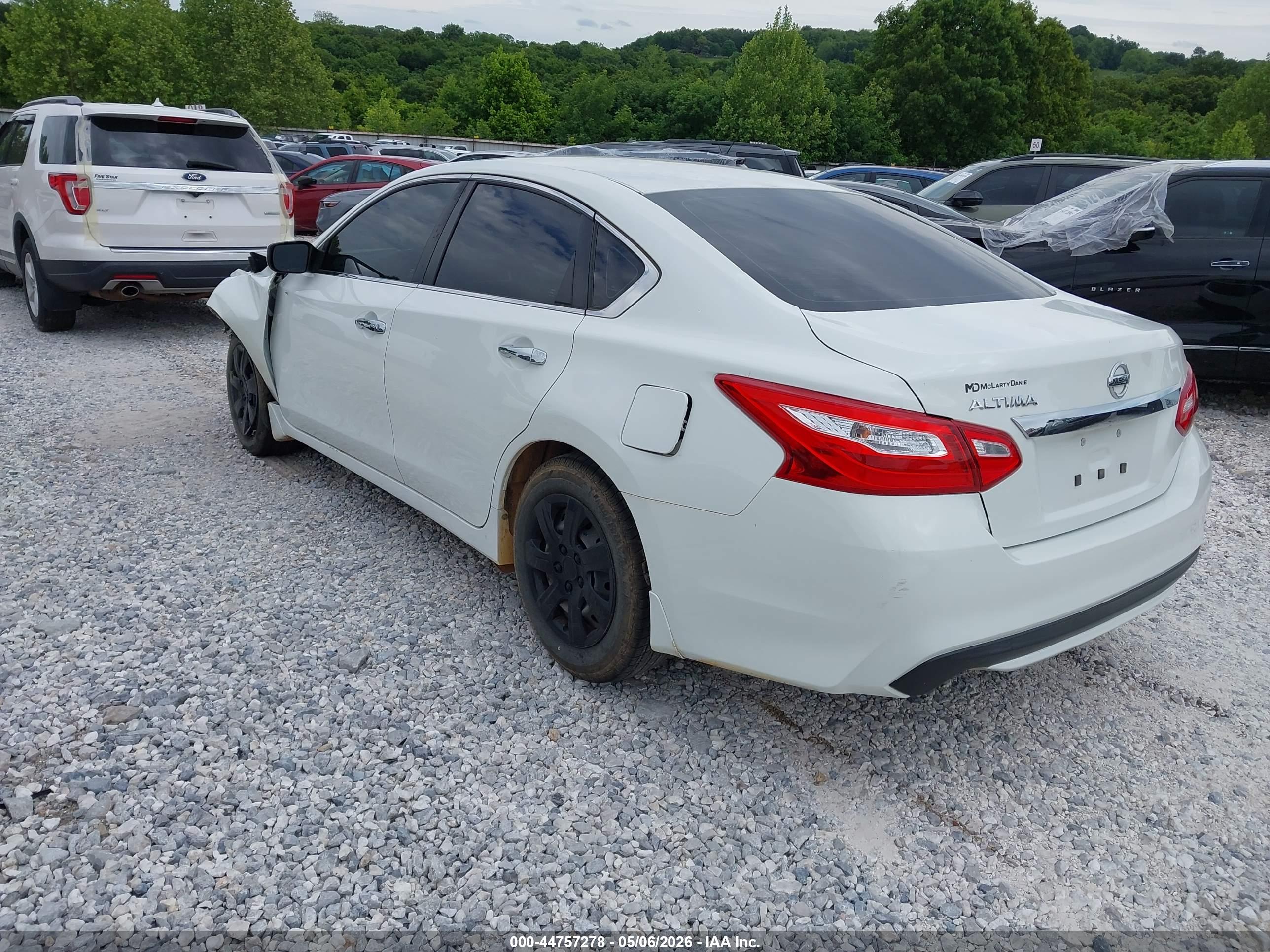 NISSAN ALTIMA image 3