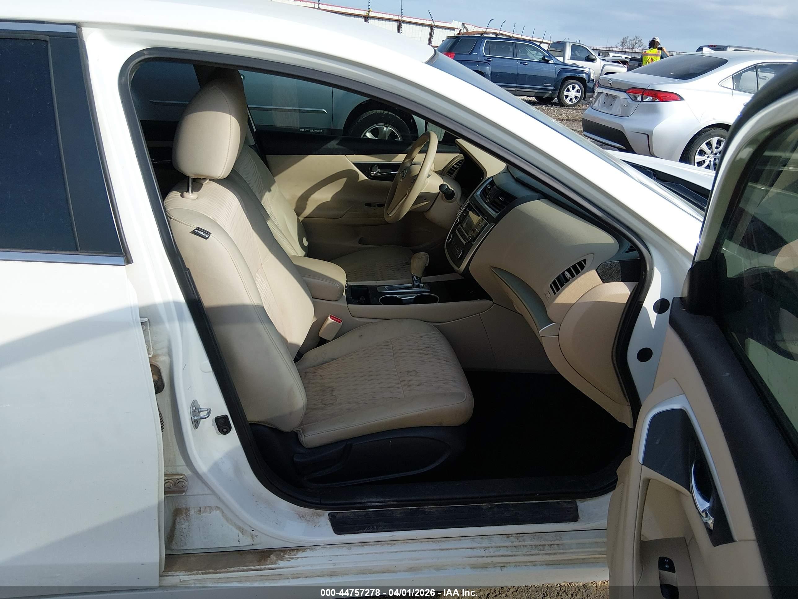 NISSAN ALTIMA image 5