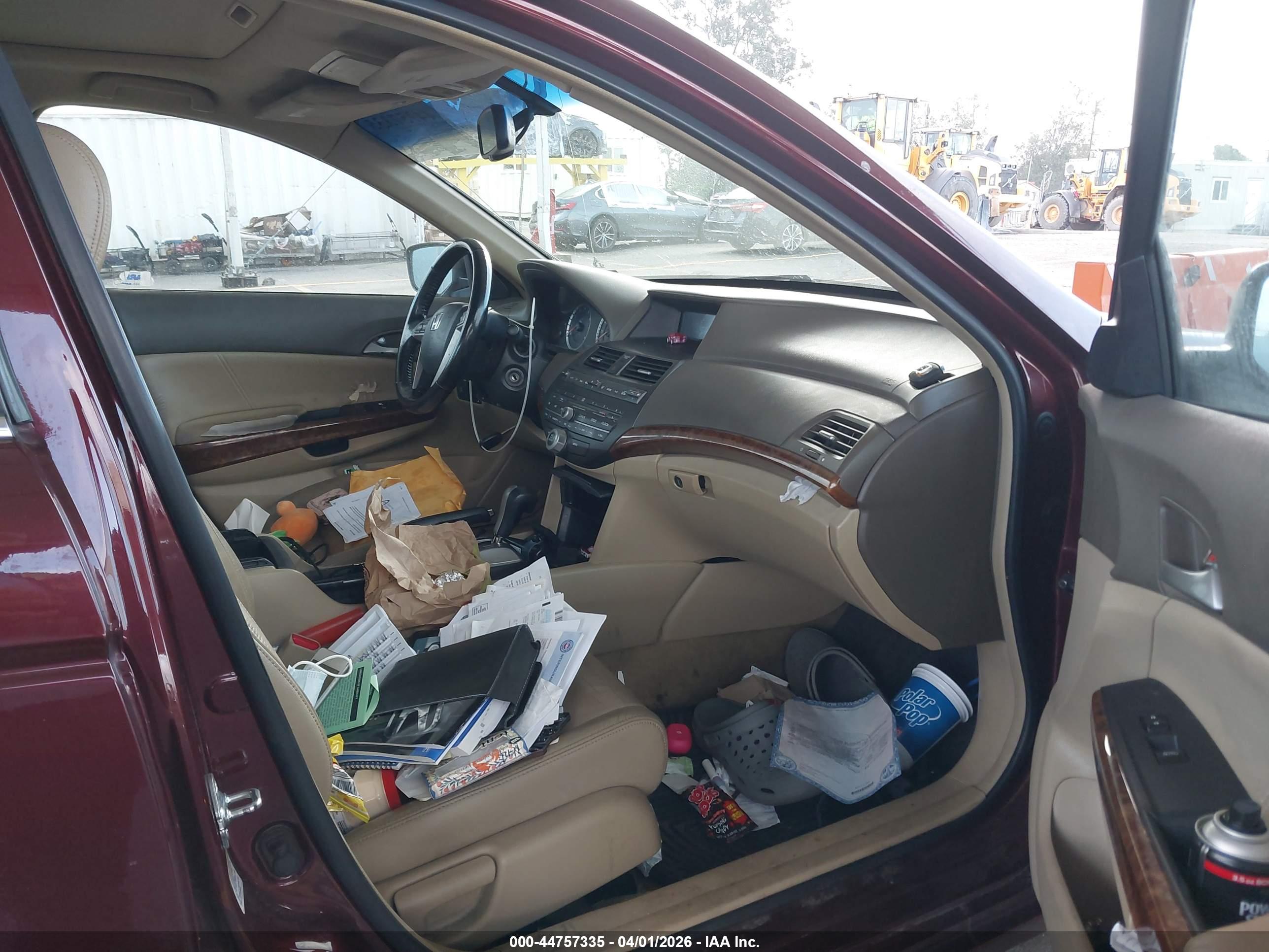 HONDA ACCORD image 5