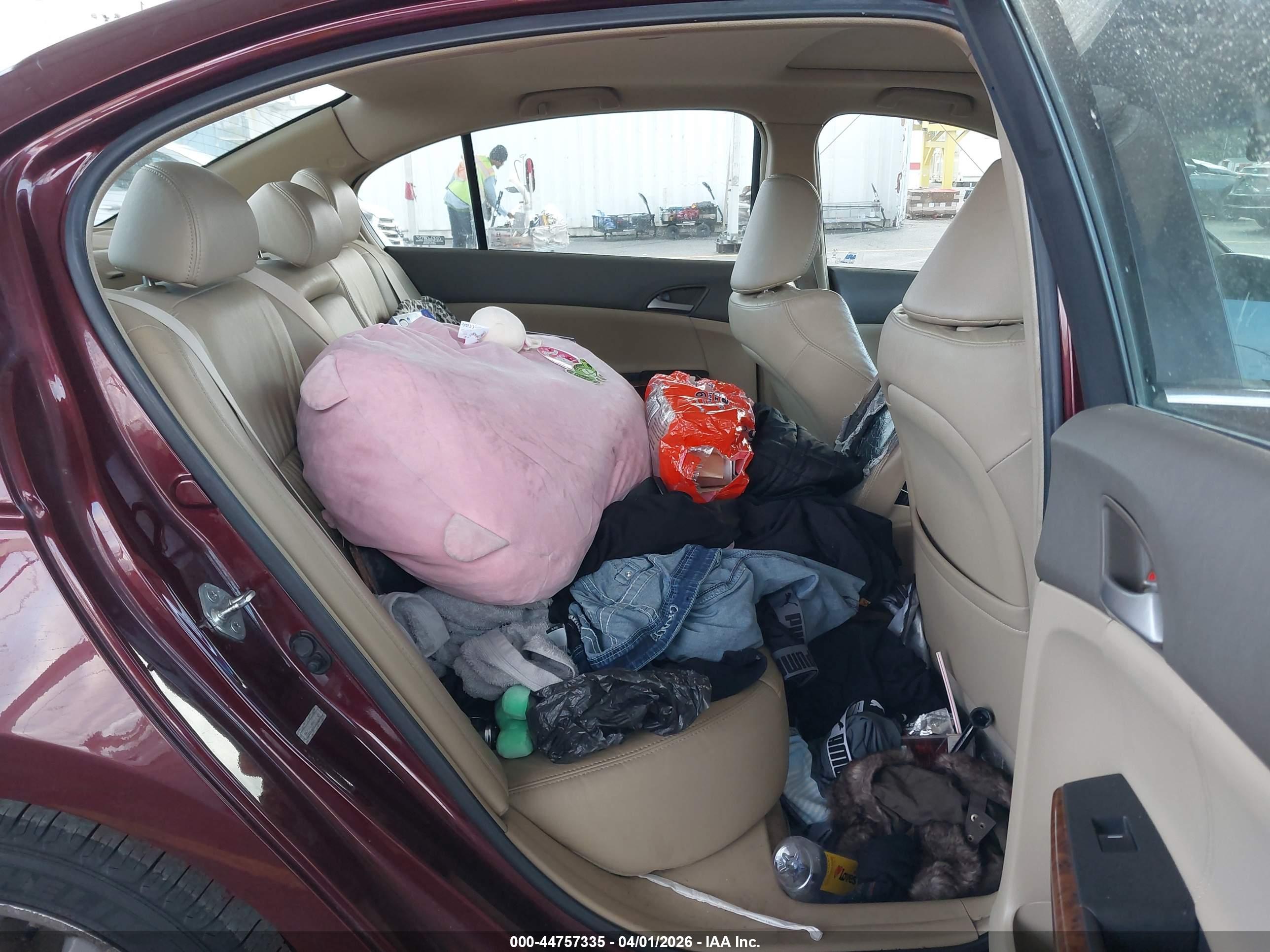 HONDA ACCORD image 8