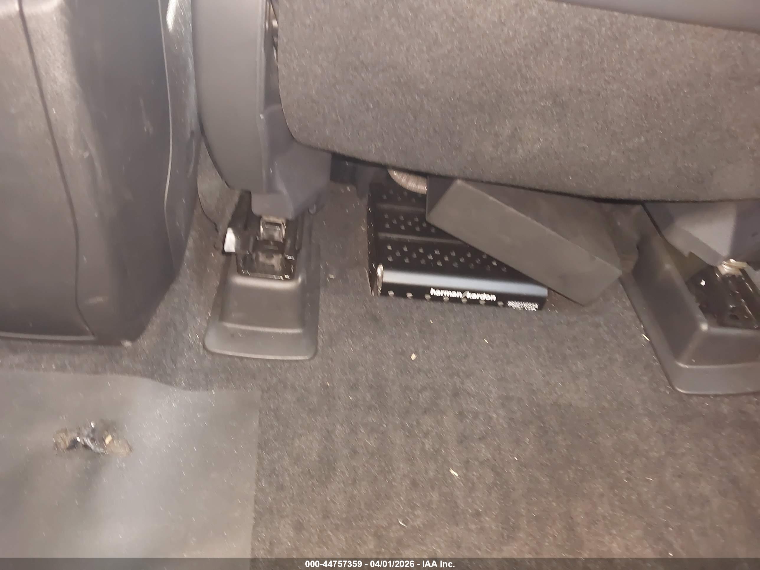 SUBARU ASCENT image 8