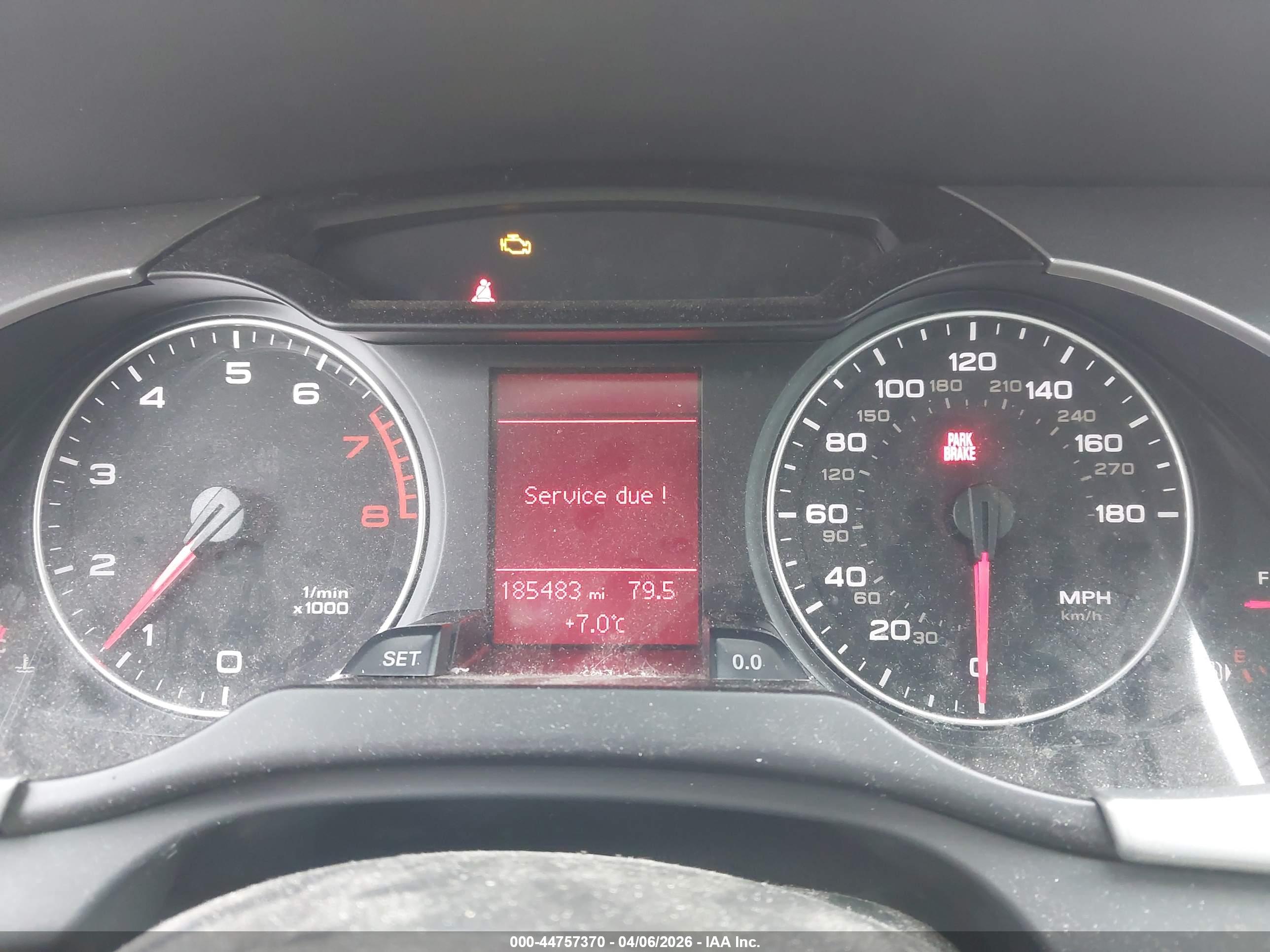 AUDI A4 image 7