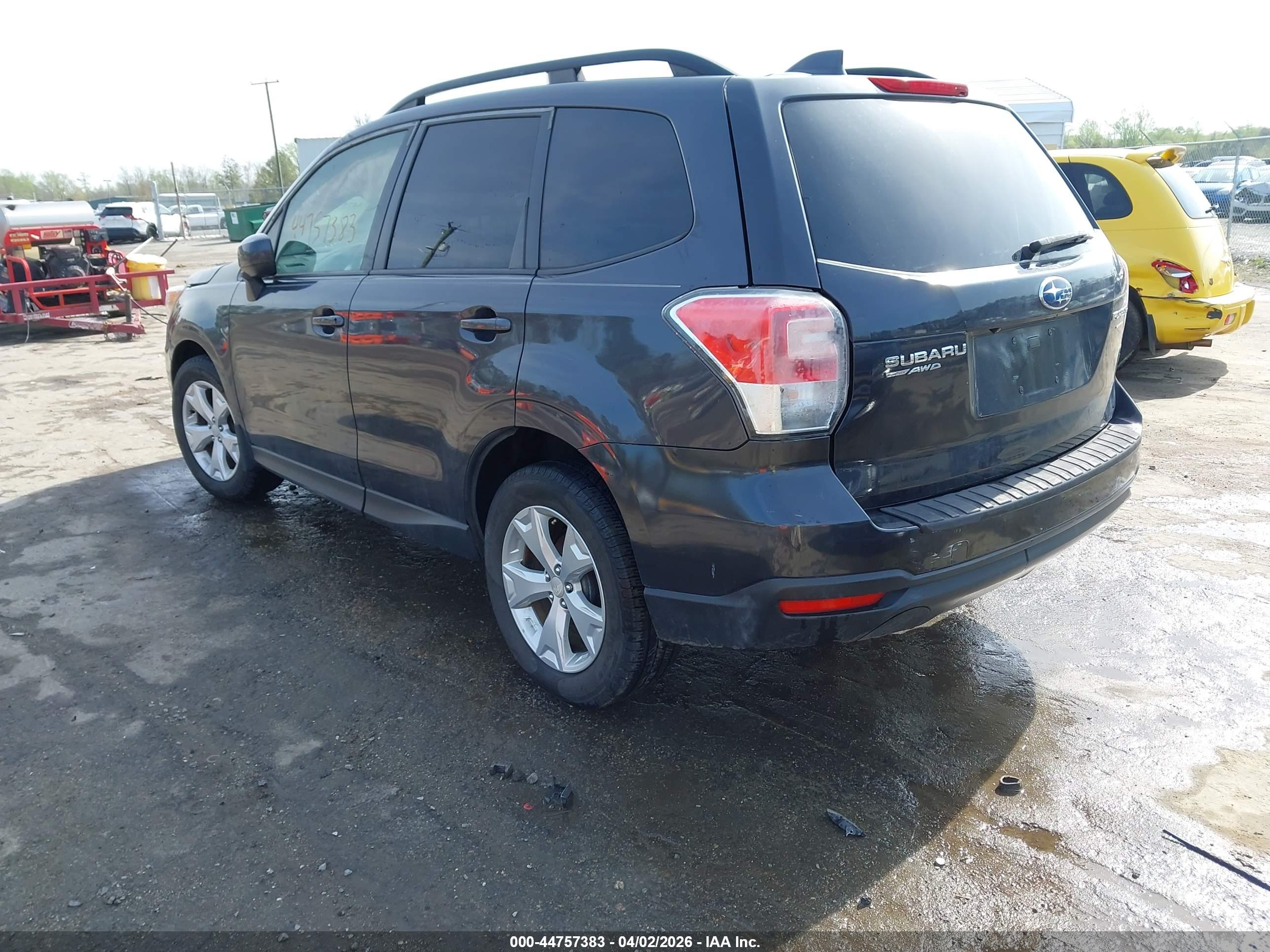SUBARU FORESTER image 3