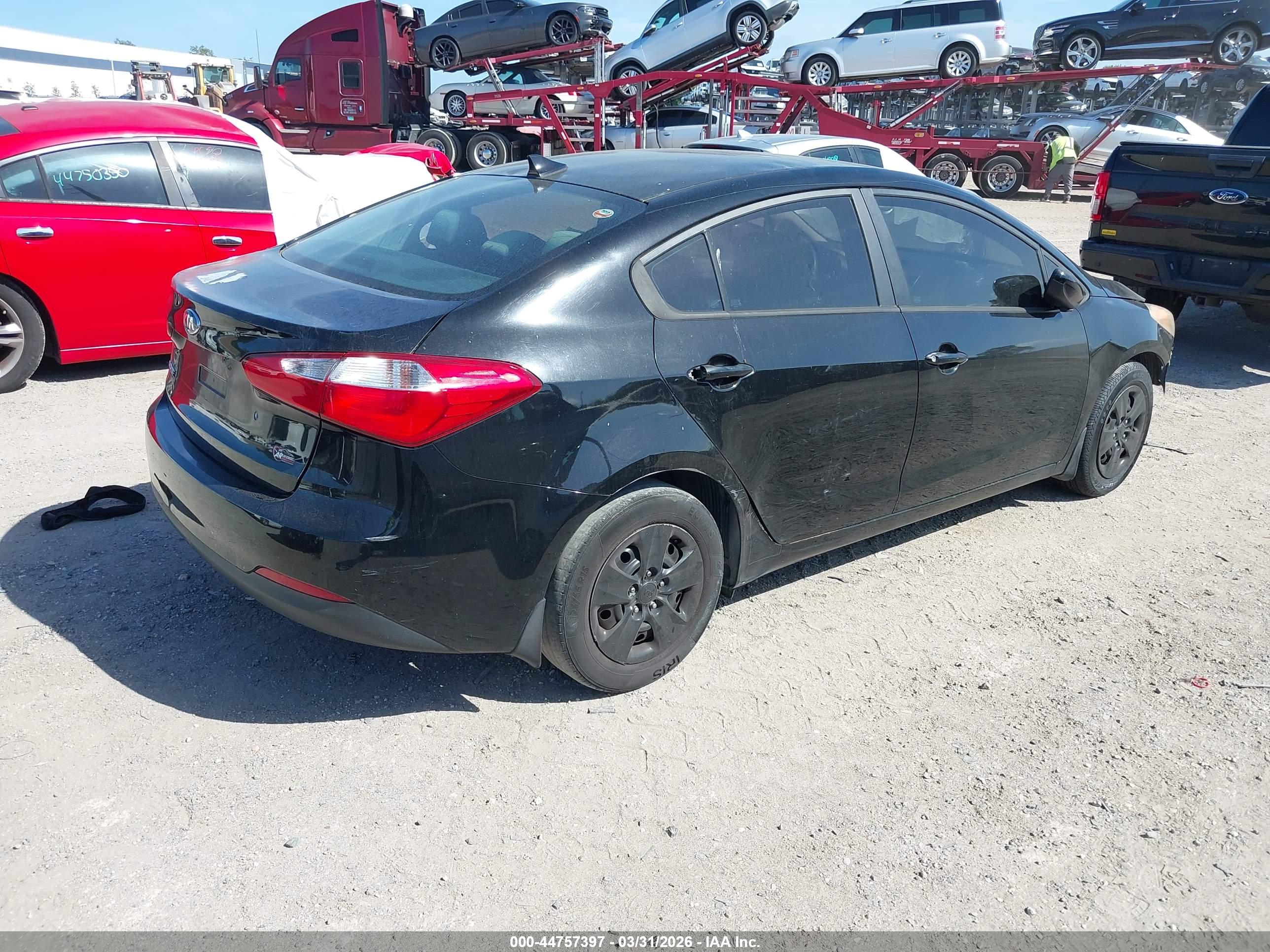 KIA FORTE image 4