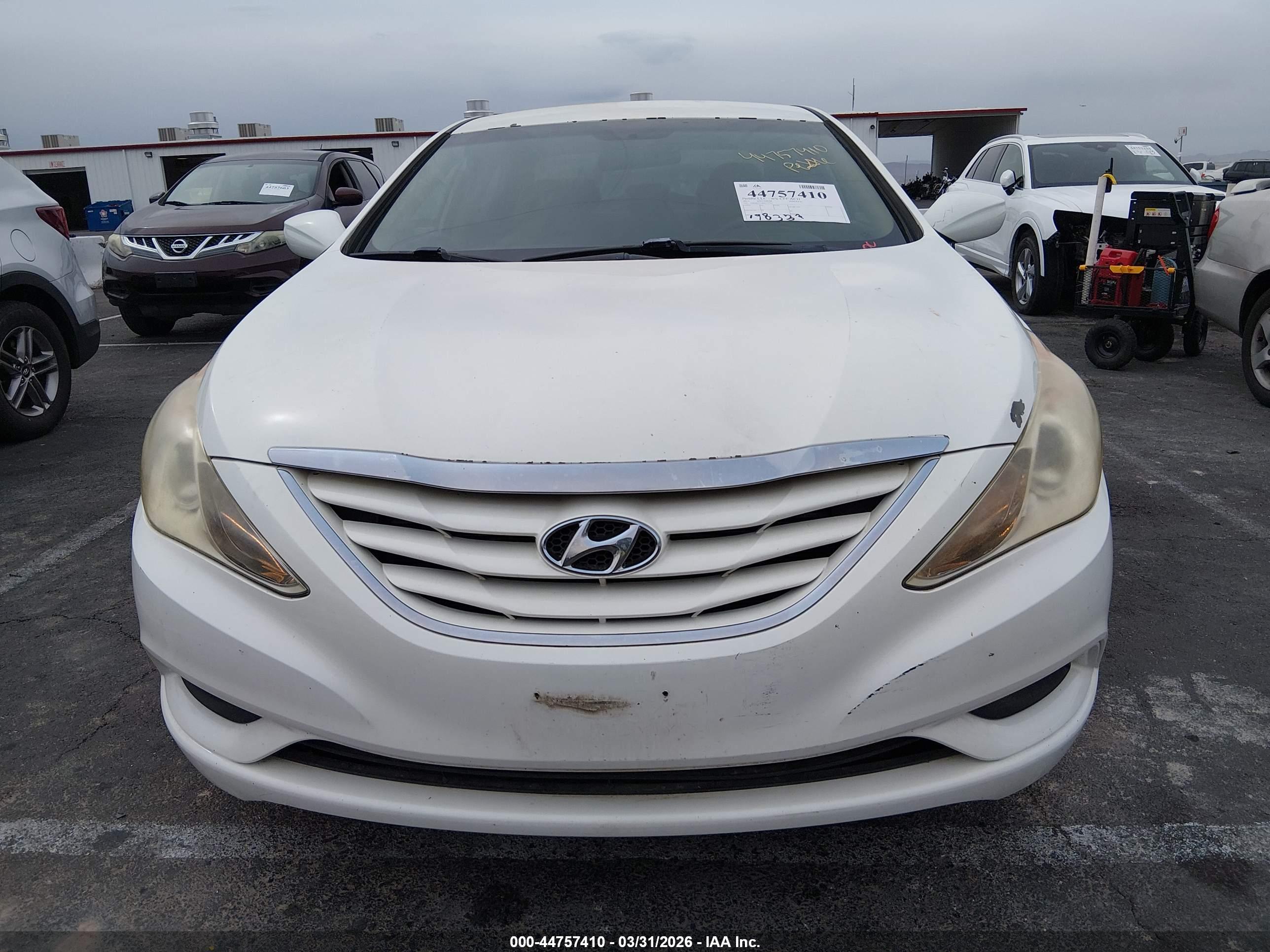 HYUNDAI SONATA image 6