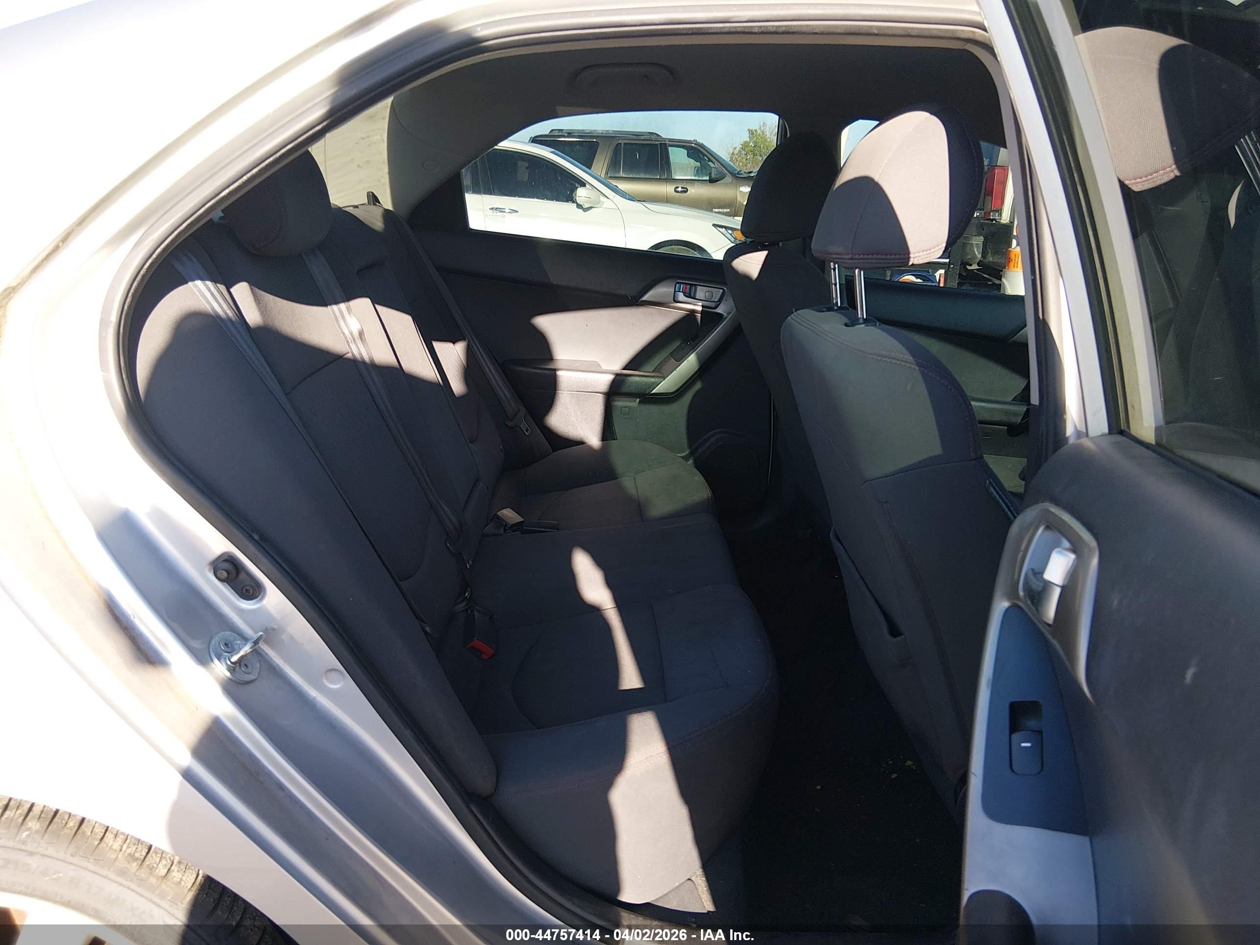 KIA FORTE image 8