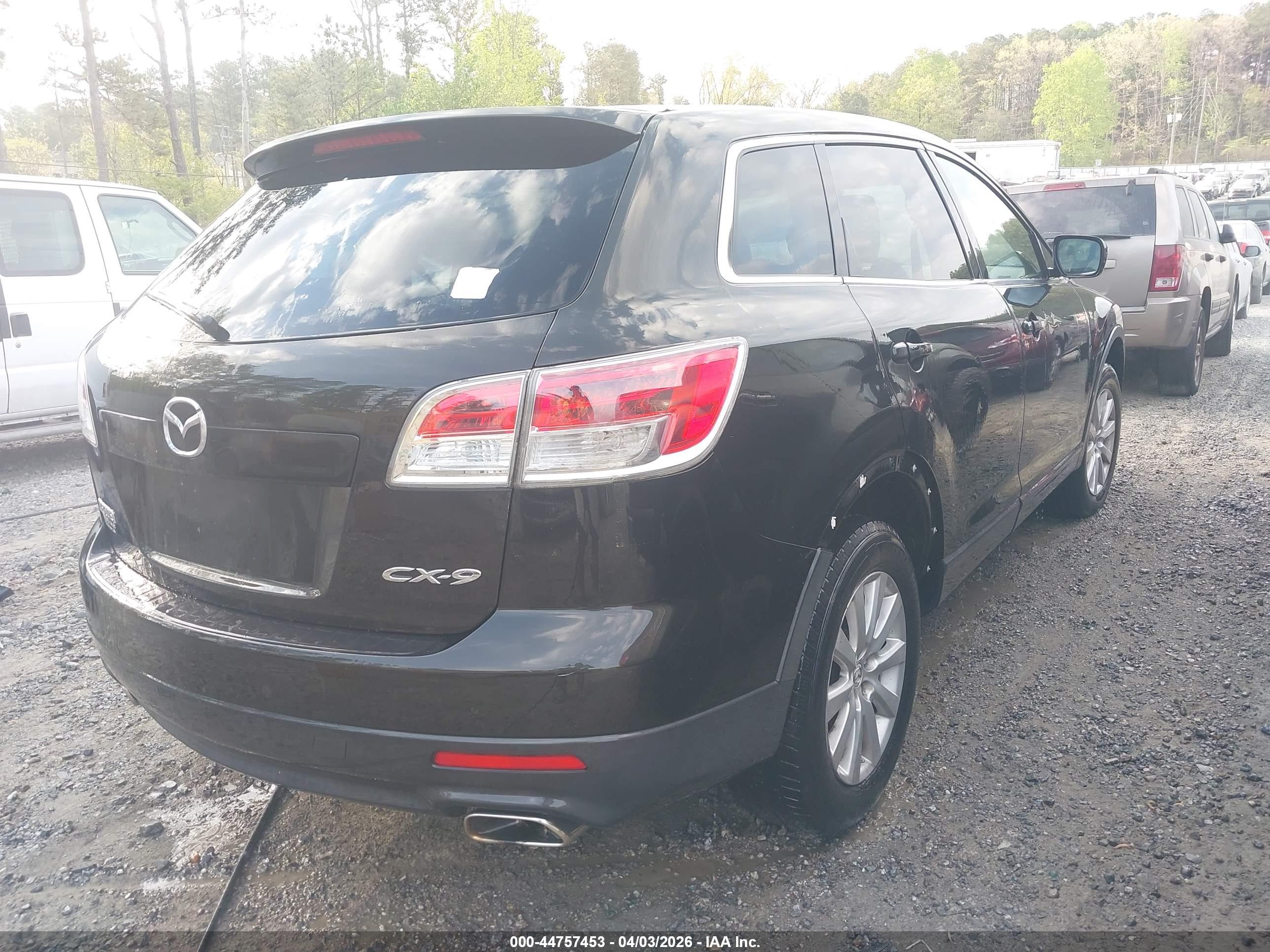 MAZDA CX-9 image 4