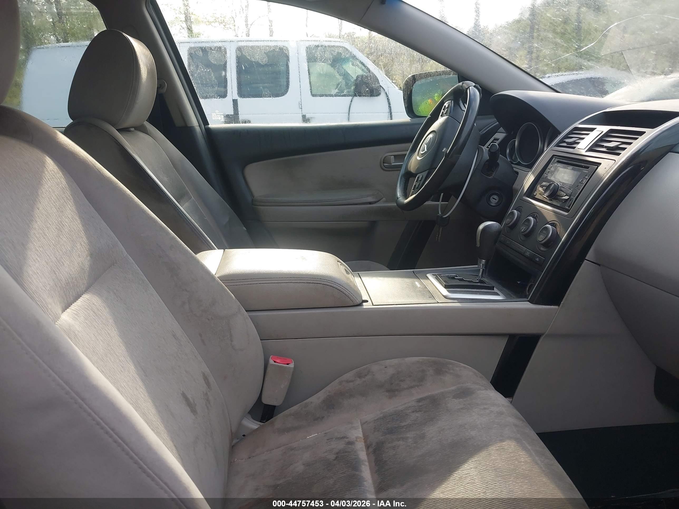 MAZDA CX-9 image 5