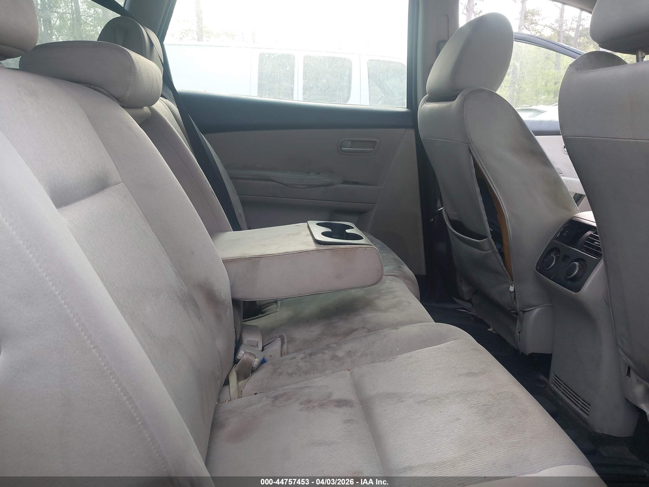 MAZDA CX-9 image 8