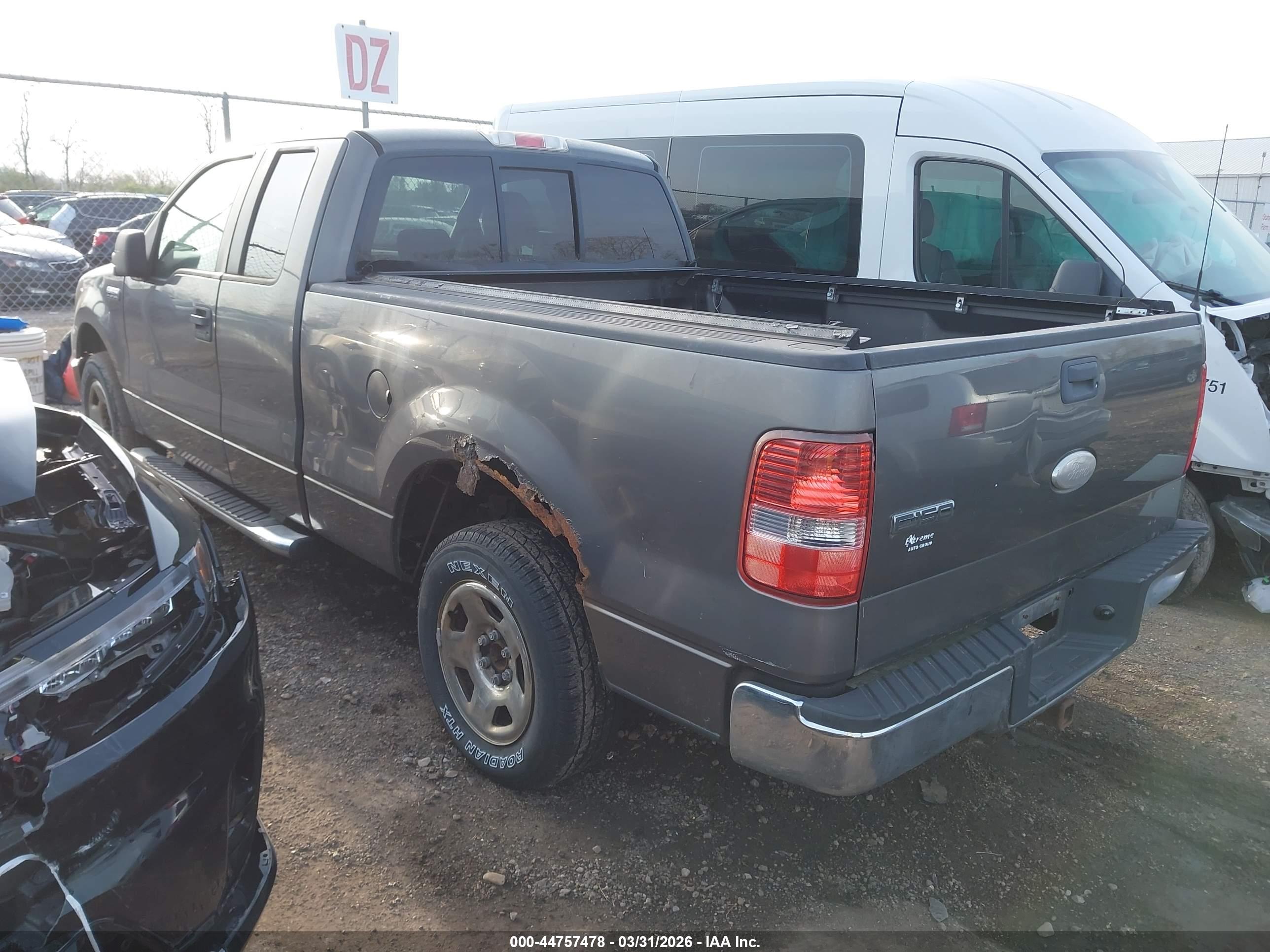FORD F-150 image 3