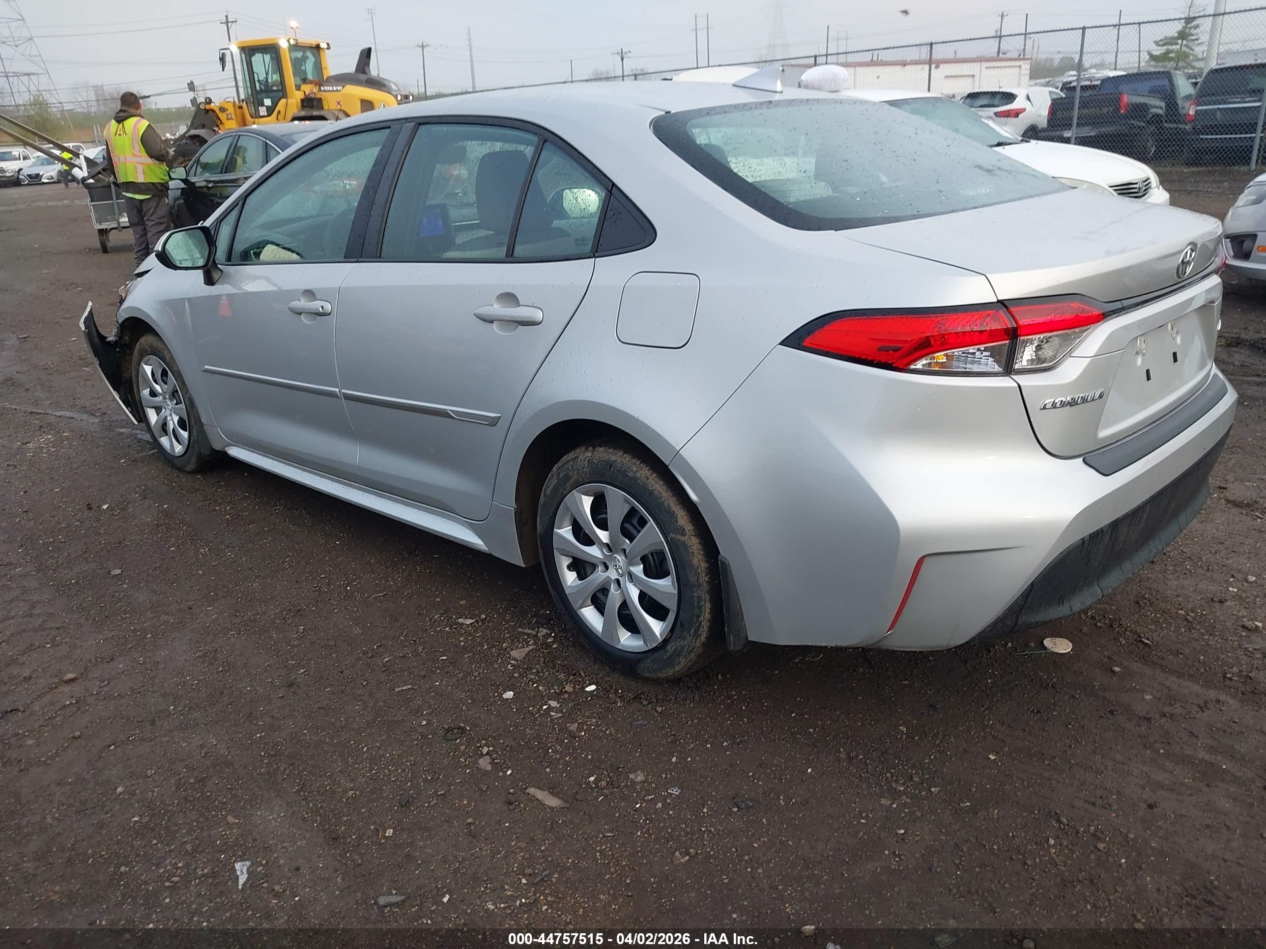 TOYOTA COROLLA image 3