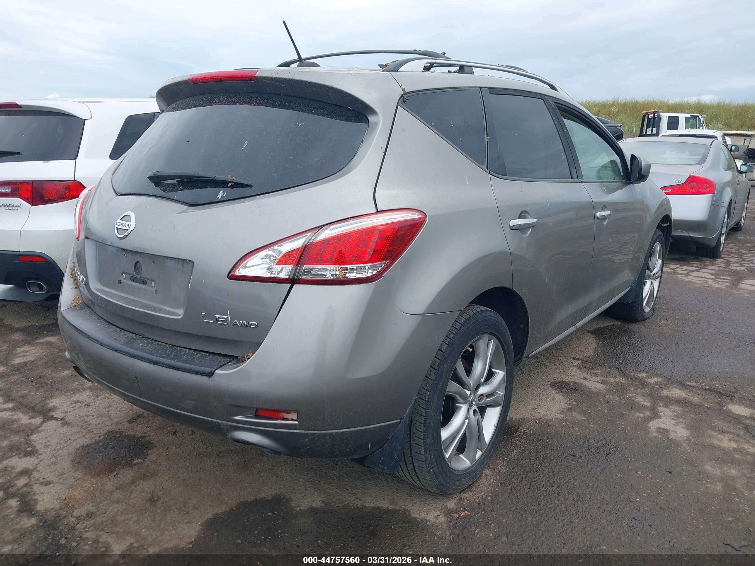 NISSAN MURANO image 4
