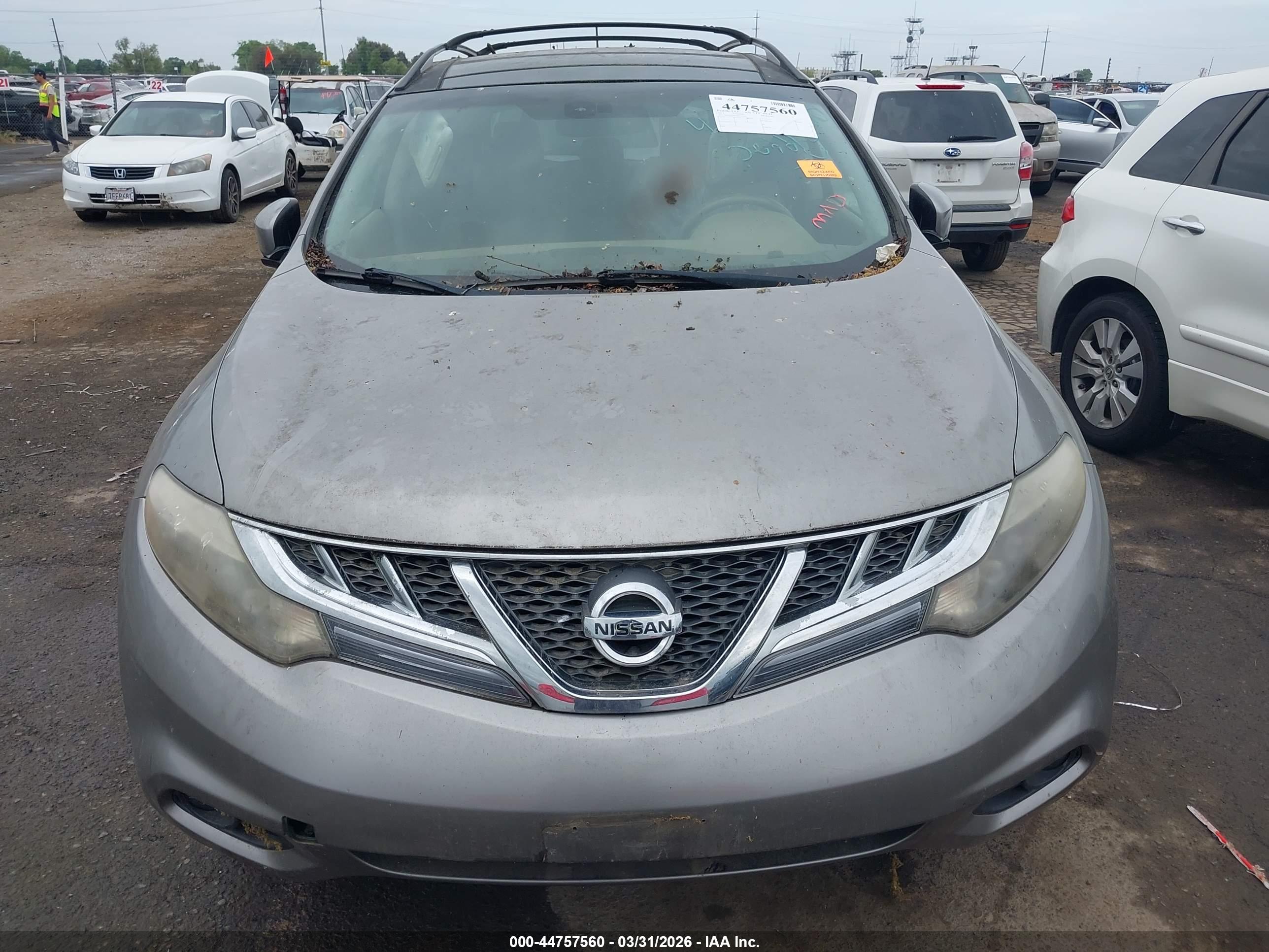NISSAN MURANO image 6