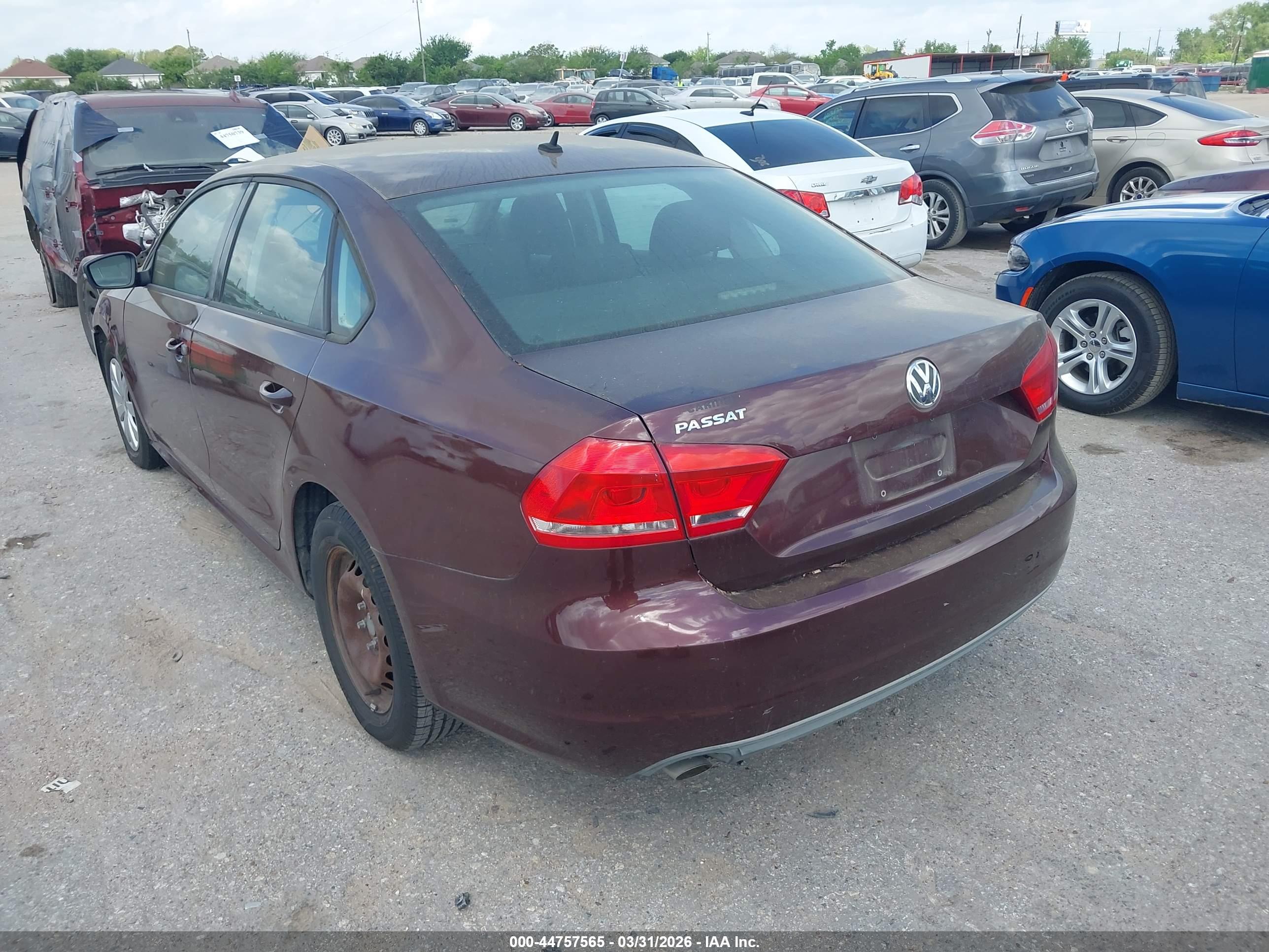 VOLKSWAGEN PASSAT image 3