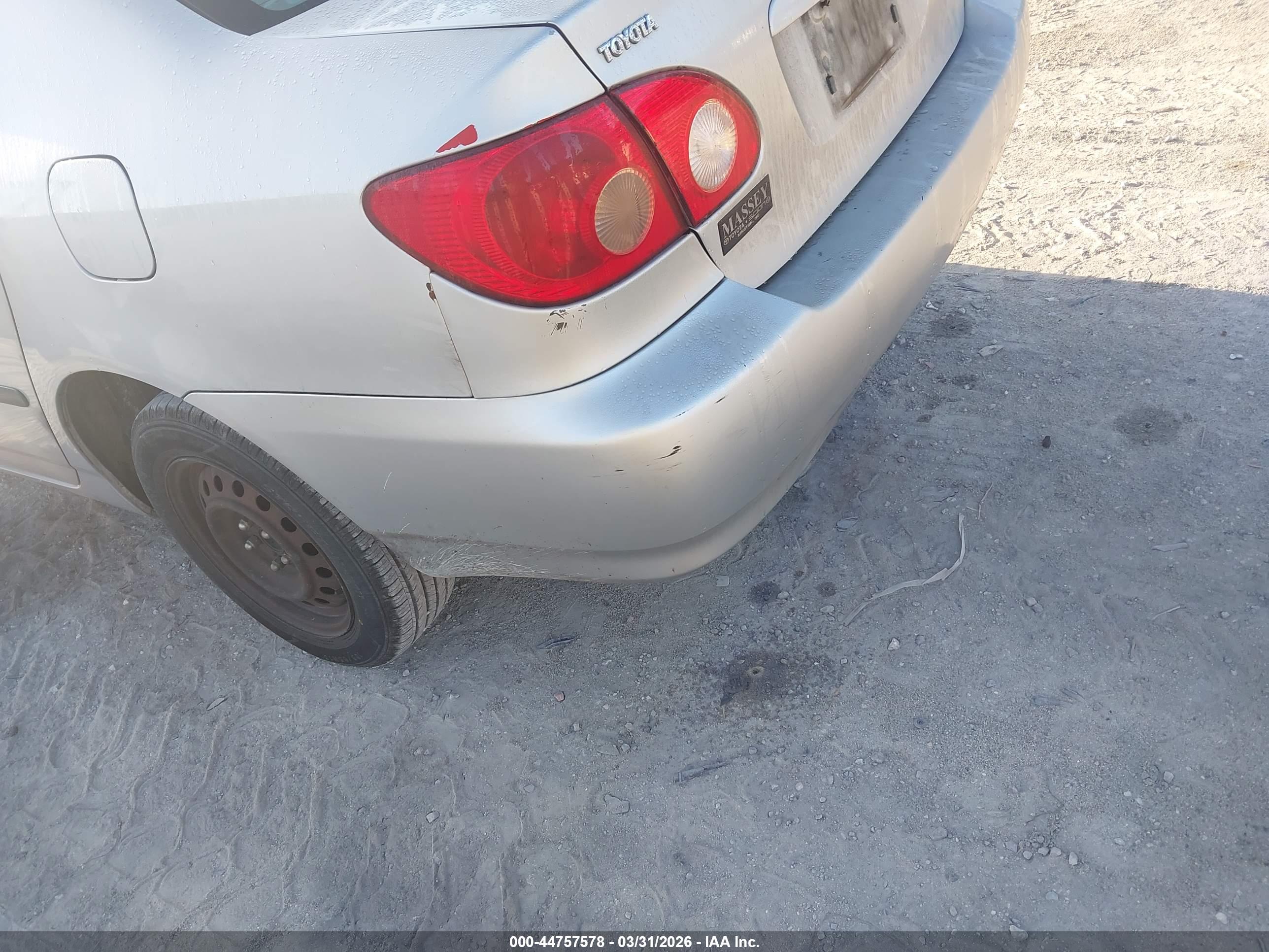TOYOTA COROLLA image 6