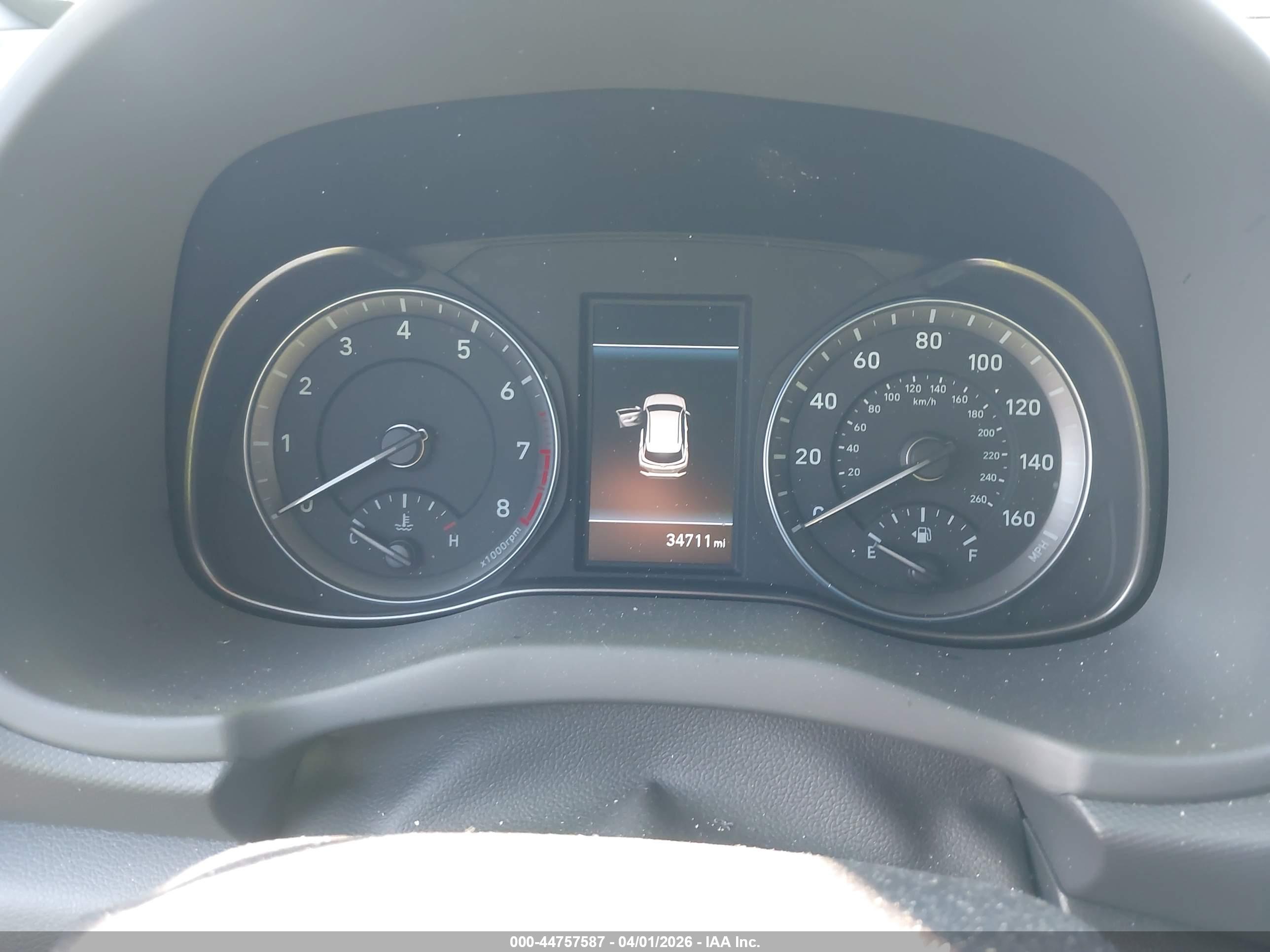 HYUNDAI KONA image 7