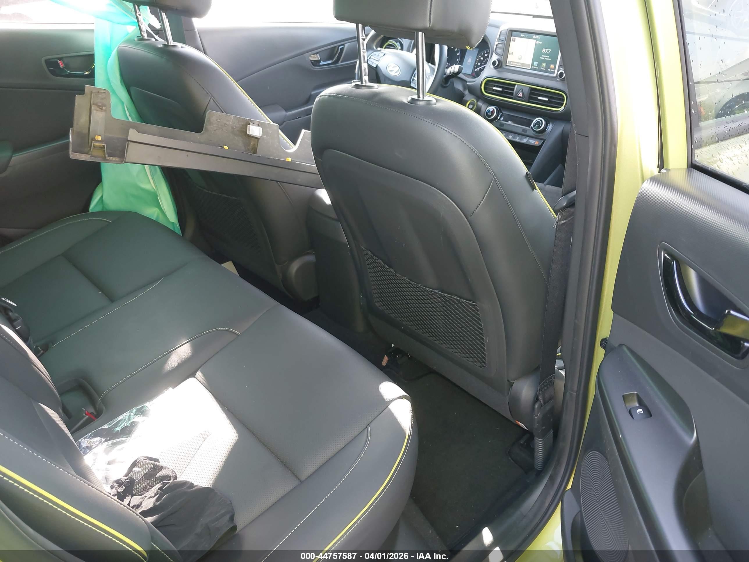 HYUNDAI KONA image 8