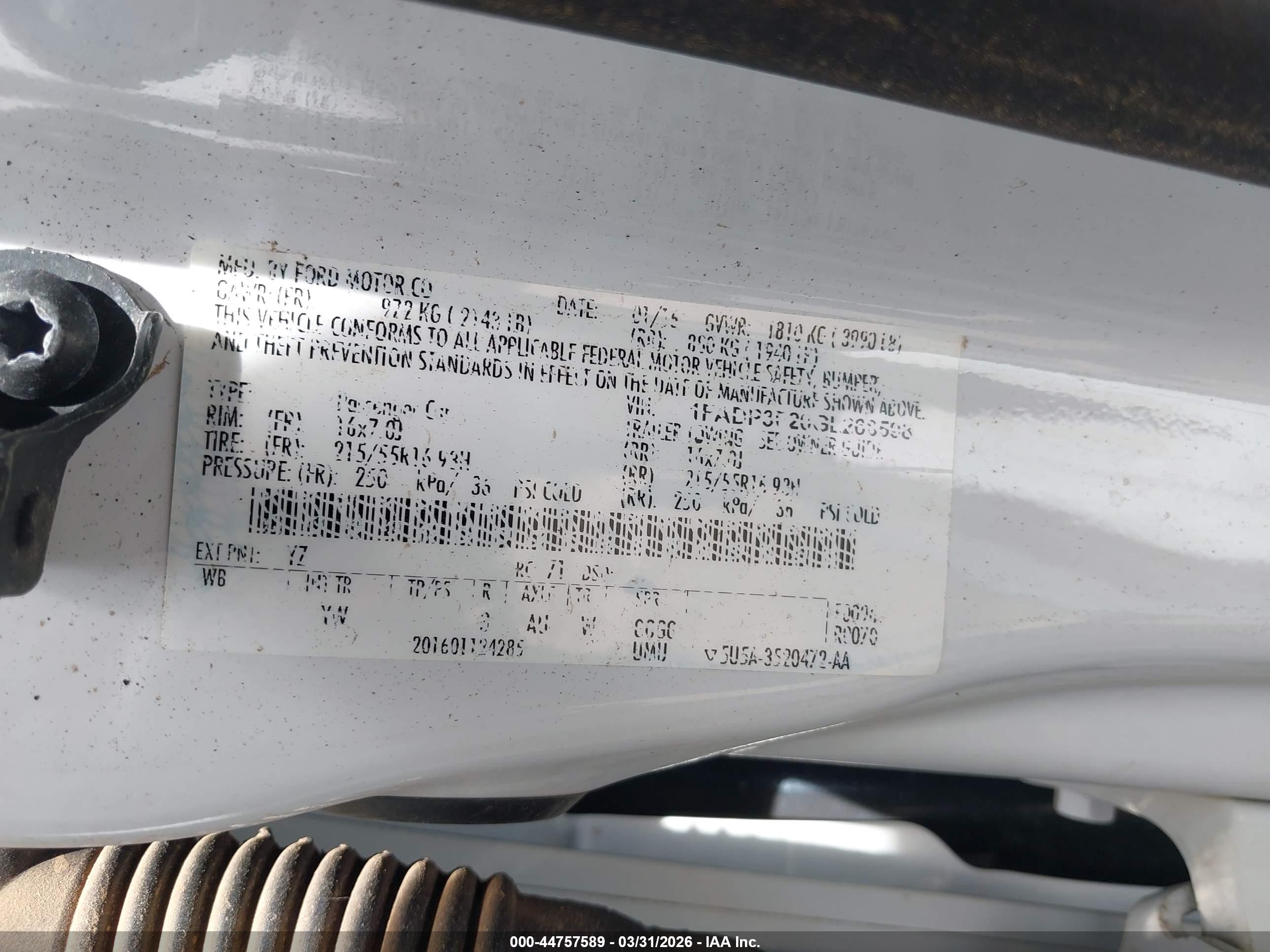 FORD FOCUS image 9